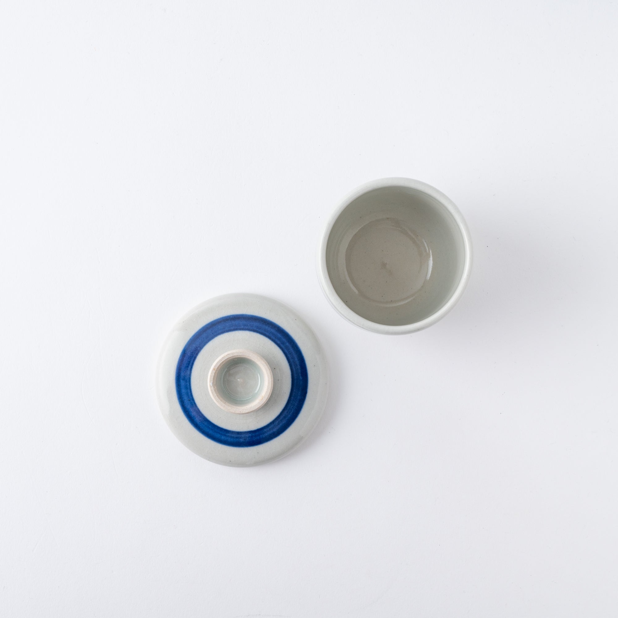 Blaue Pinselstrich-Chawanmushi-Schale