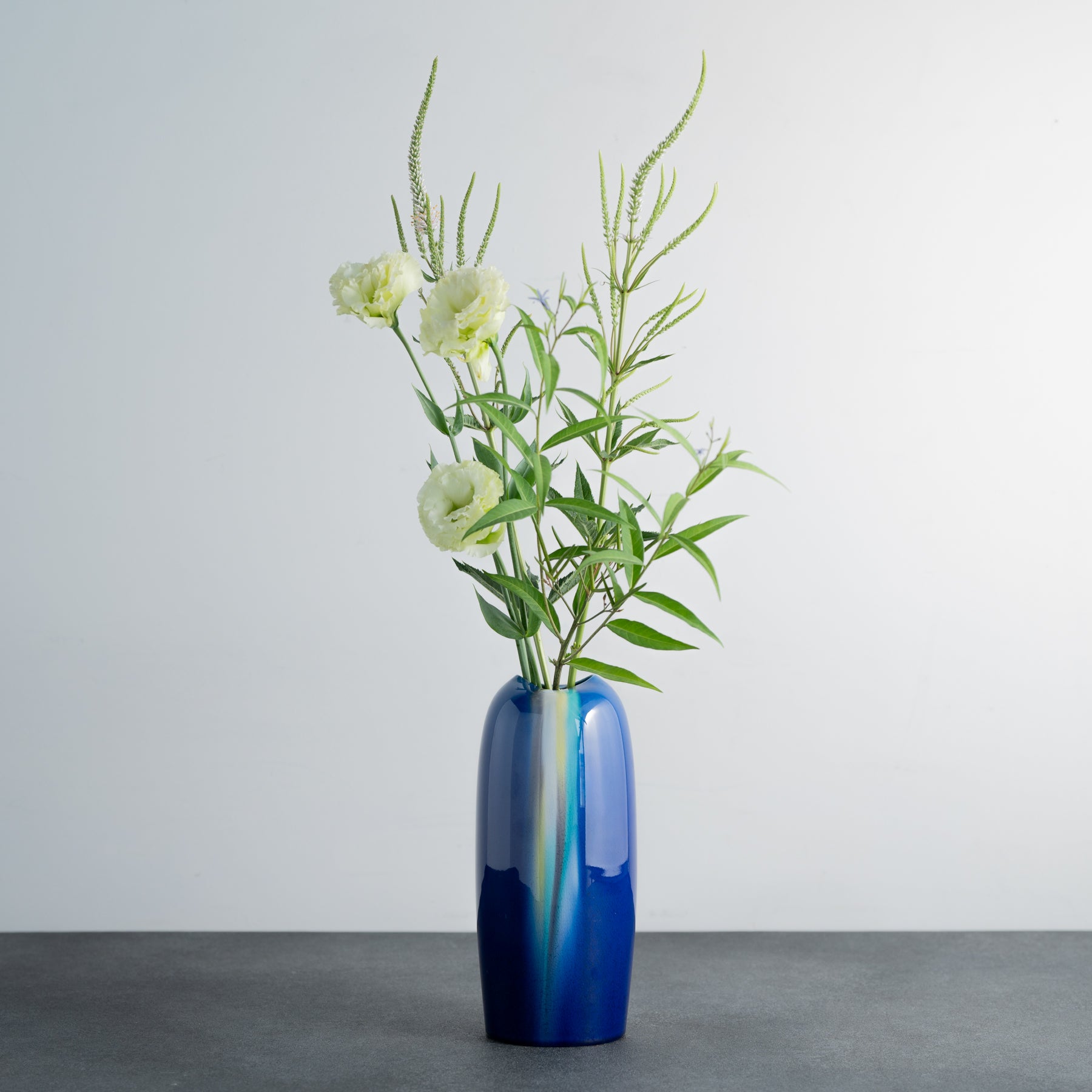 Blau glasierte Blumenvase 24,5 cm (9,6 Zoll)