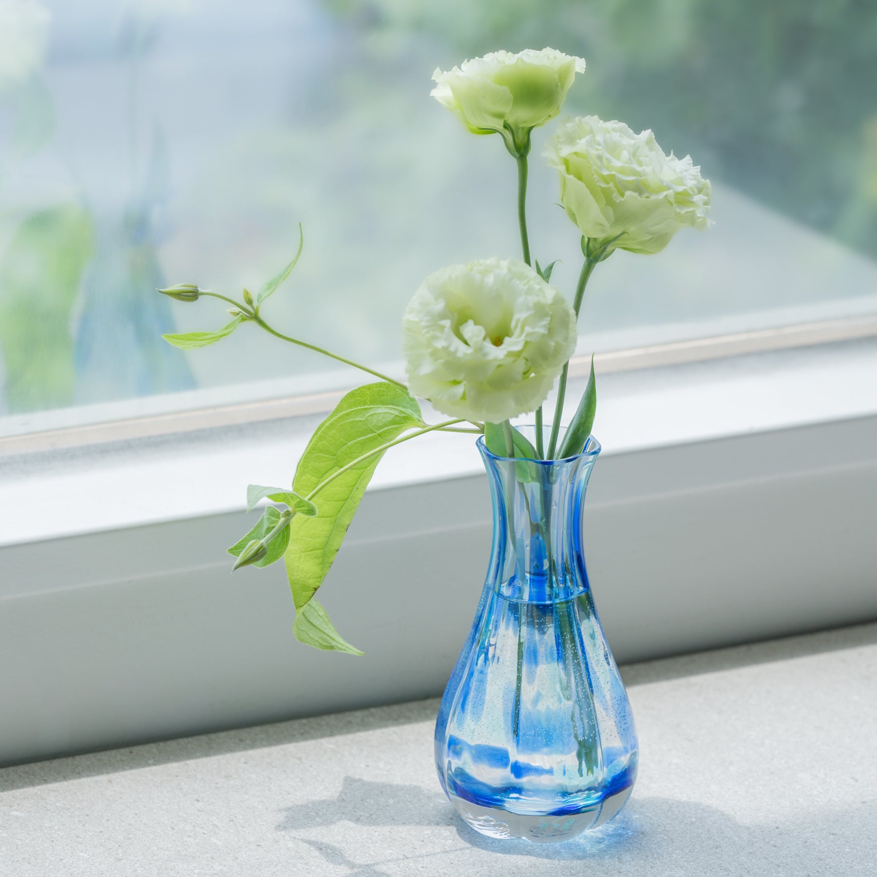 Blooming Light Flower Vase