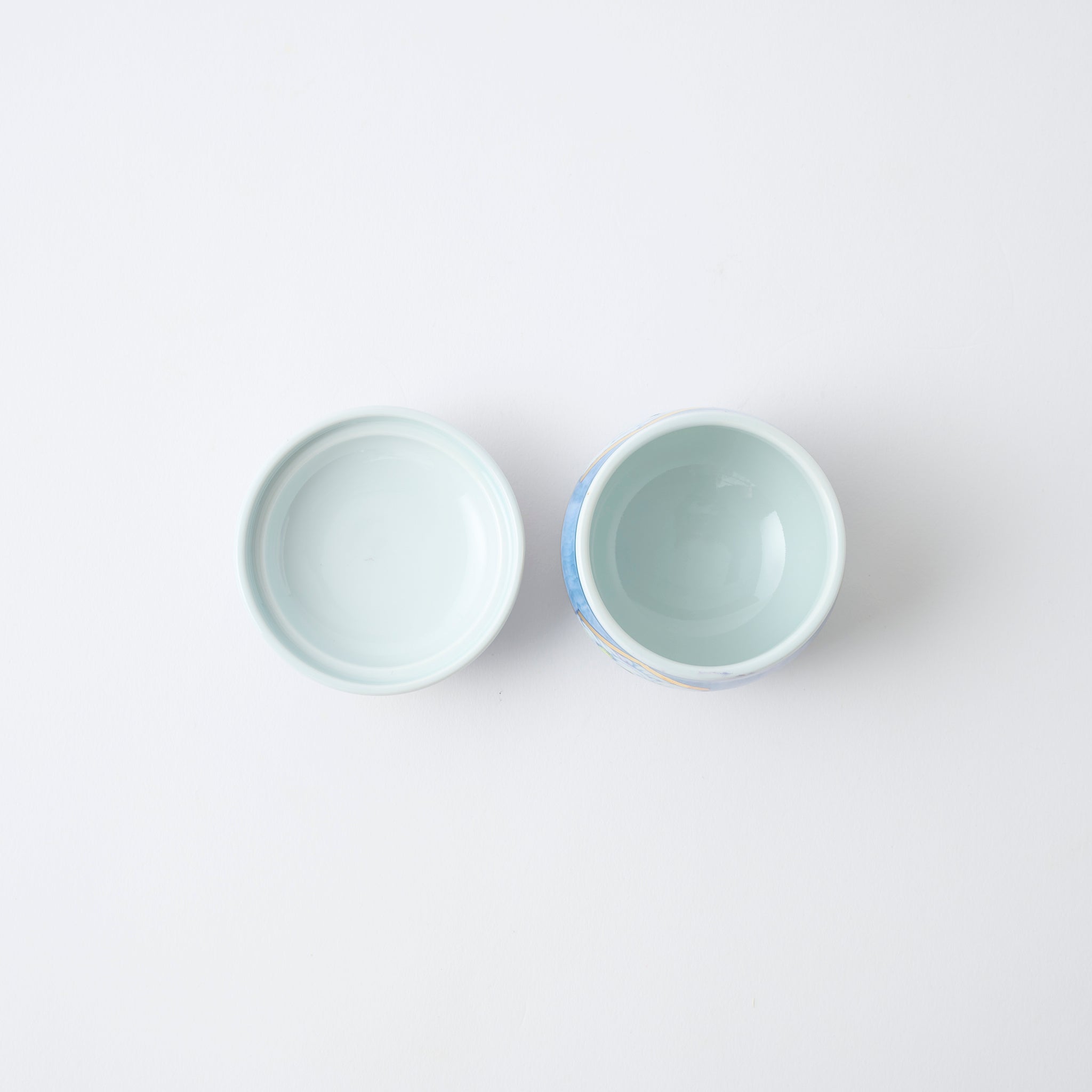 Wave Motif with Pine and Plum Blossom Chawanmushi Bowl
