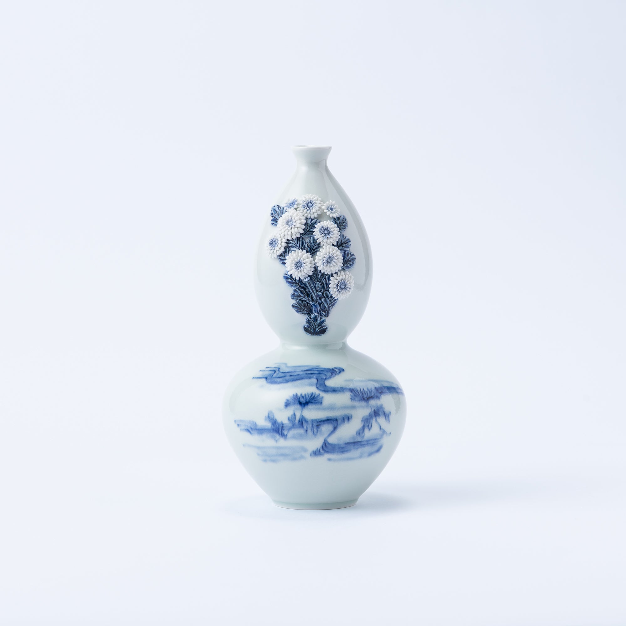 Vase à fleurs Hirado motif chrysanthème et eau courante