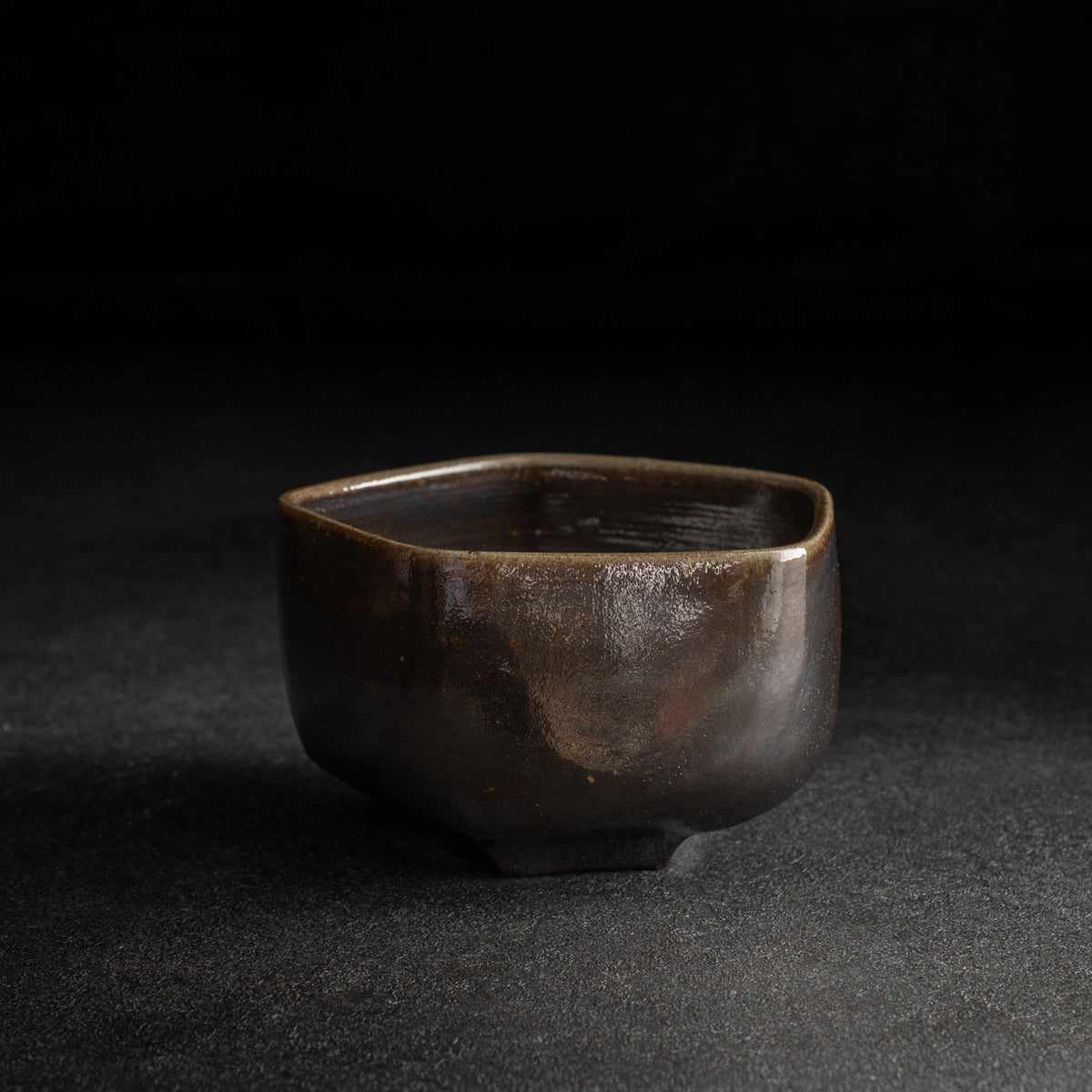 Hikidashi-Guro Five-Sided Matcha Bowl