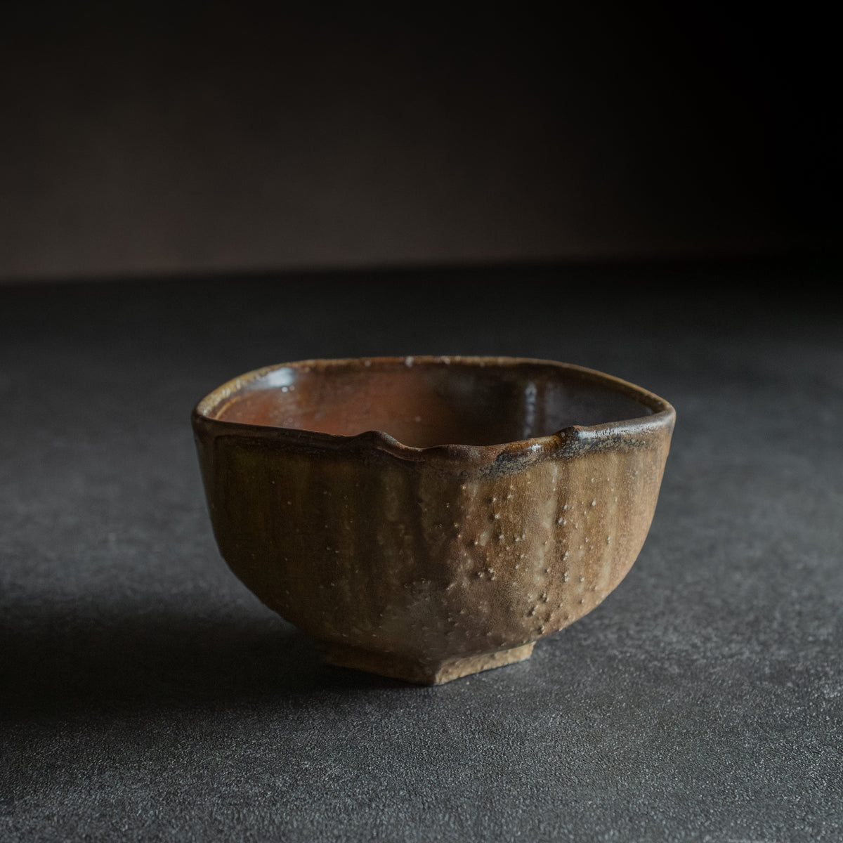 Cuenco de Matcha Pentagonal Goma