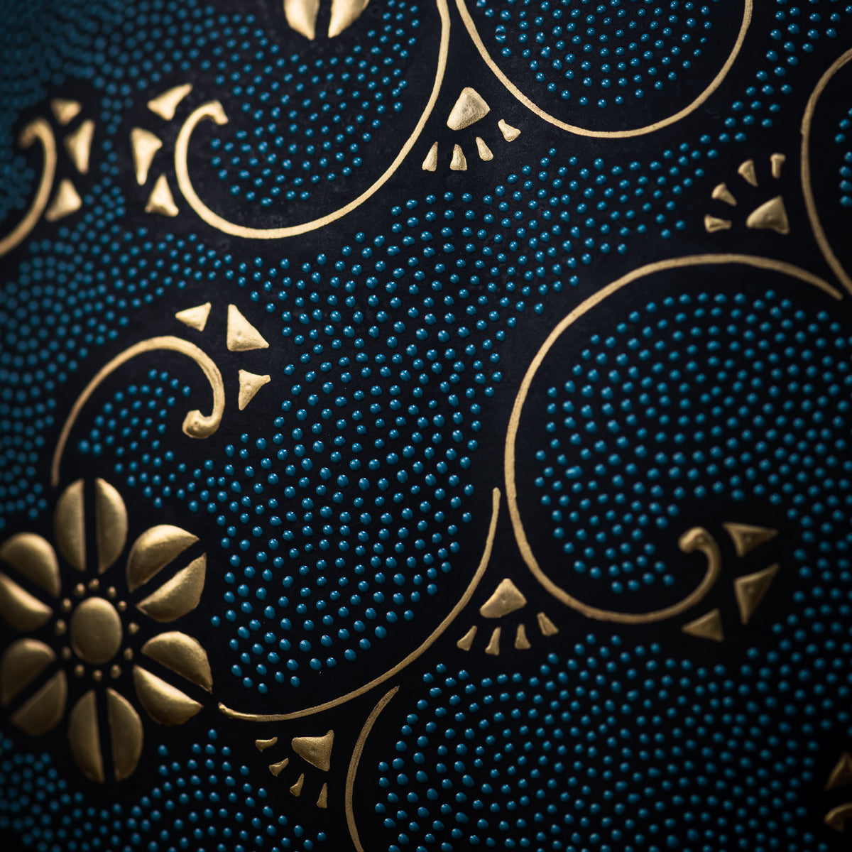 Morikin Floral Arabesque Aochibu Ovale Vase