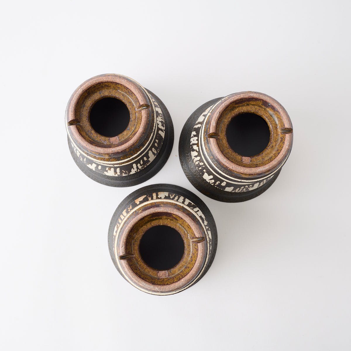 Torch White Inlay on Black Plant Pot 4.7 In