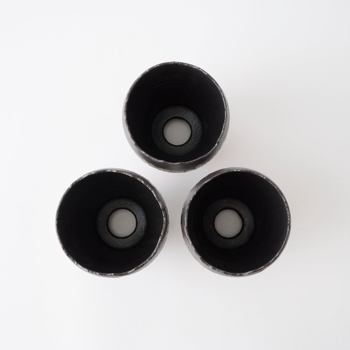 Chalaza Cracked Rim Brown Inlay on Black Plant Pot 3.7 In