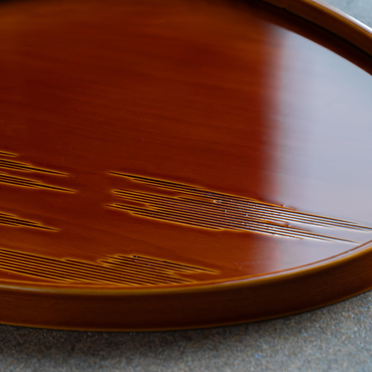 Golden Amber Clam-Shaped Tray