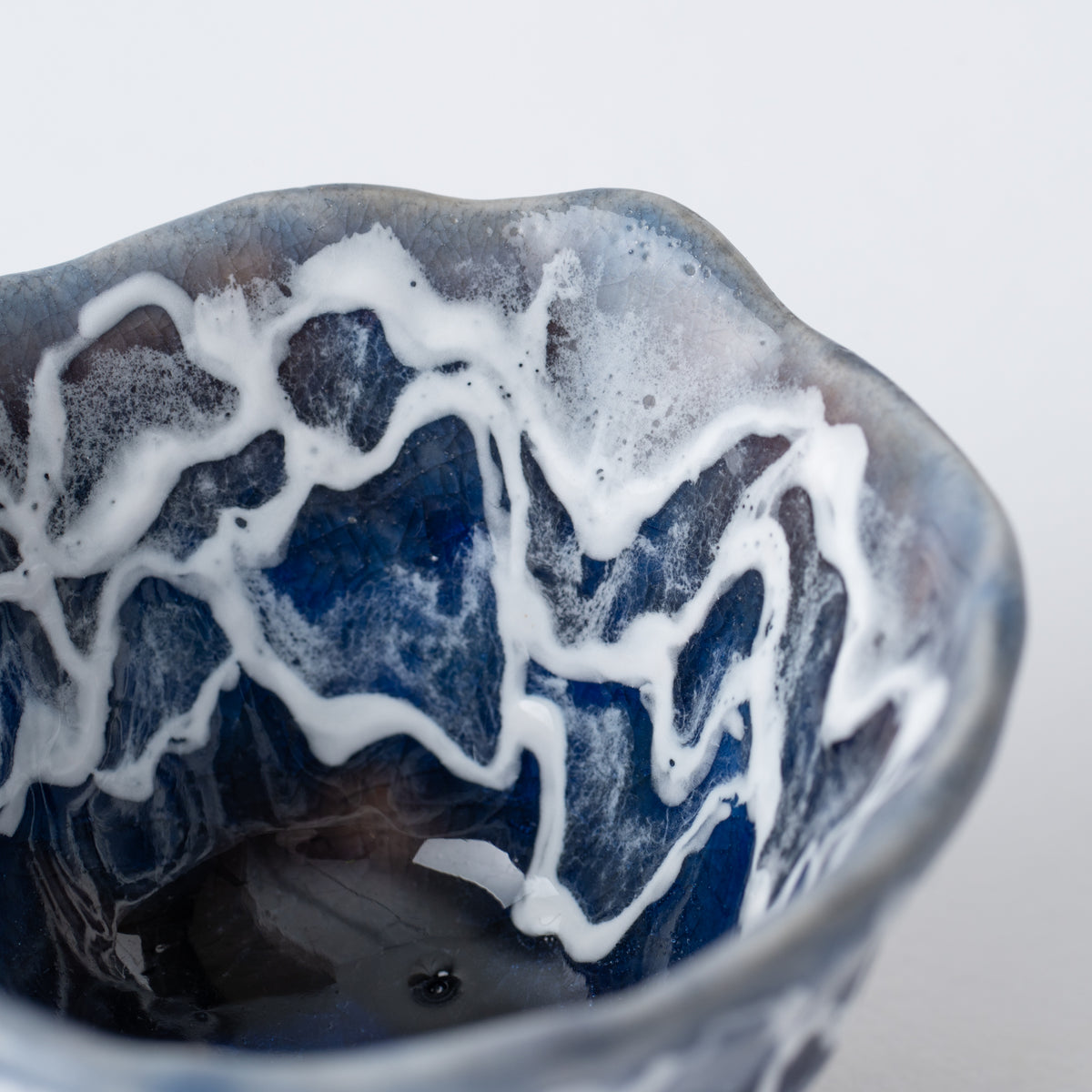 Sazameku Cascade Blue and Platinum Luster