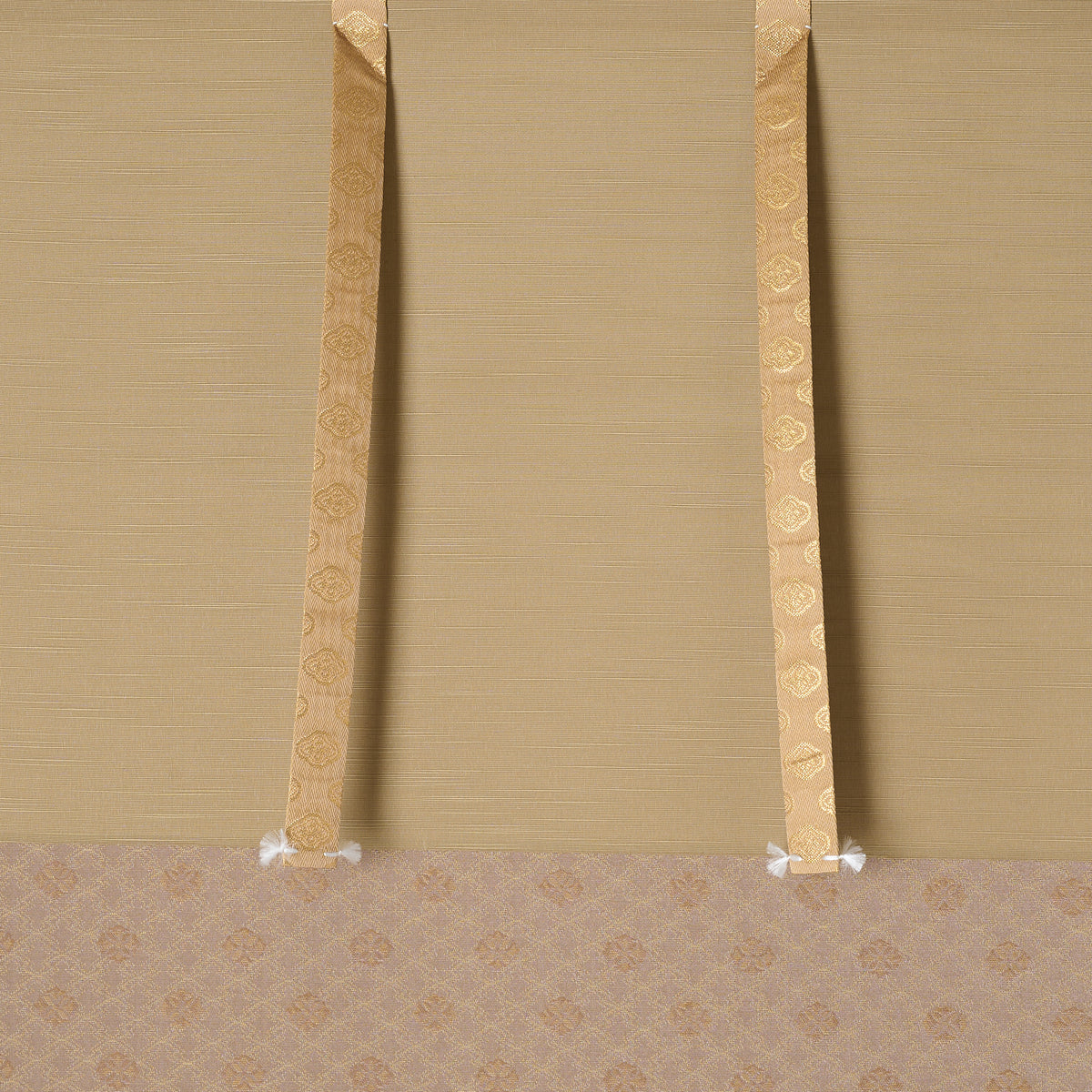 Golden Dragon Kakejiku Hanging Scroll