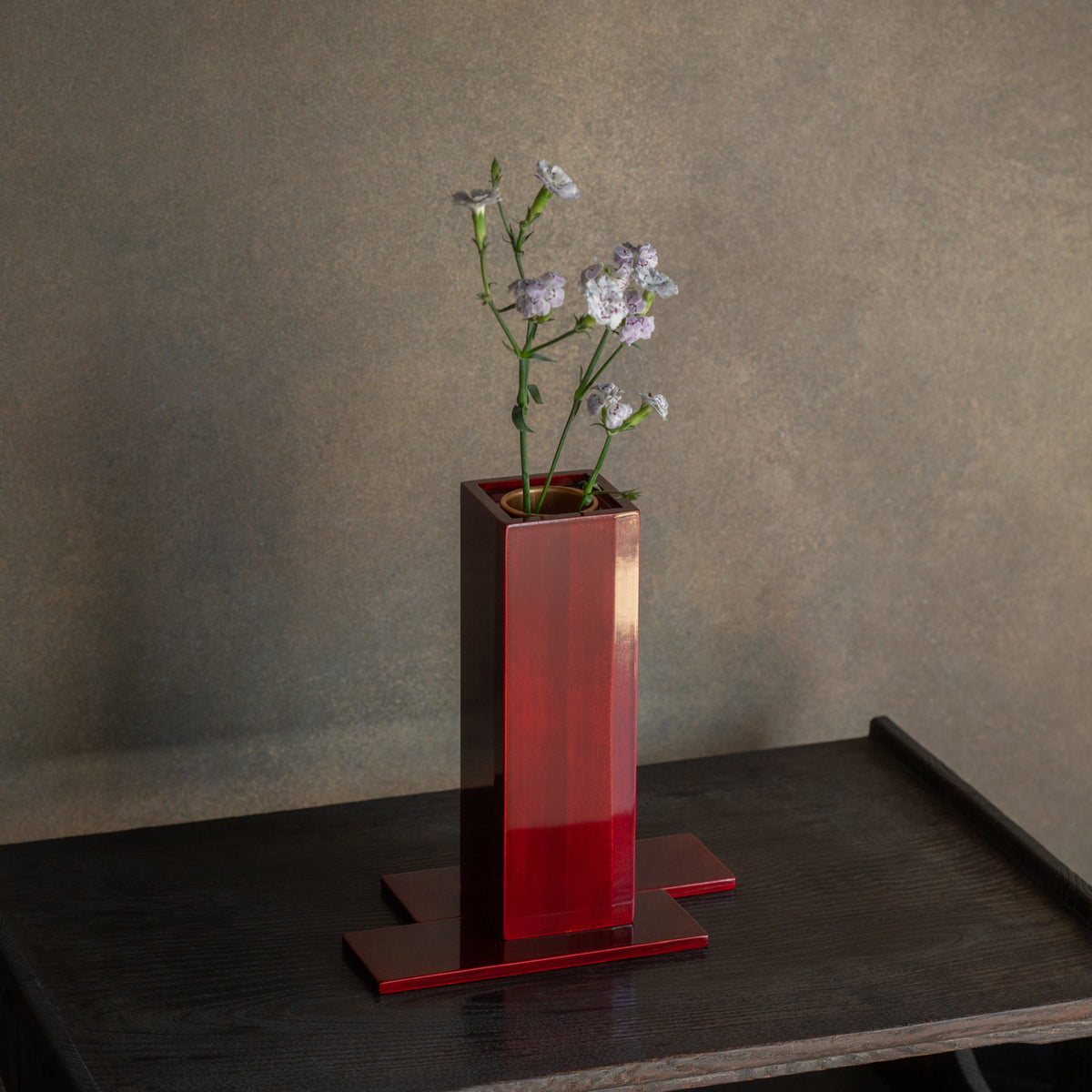 Red Amber Faceted Flower Vase