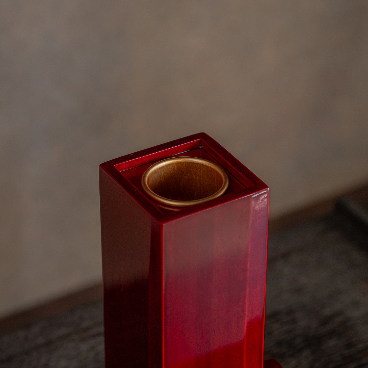 Red Amber Faceted Flower Vase