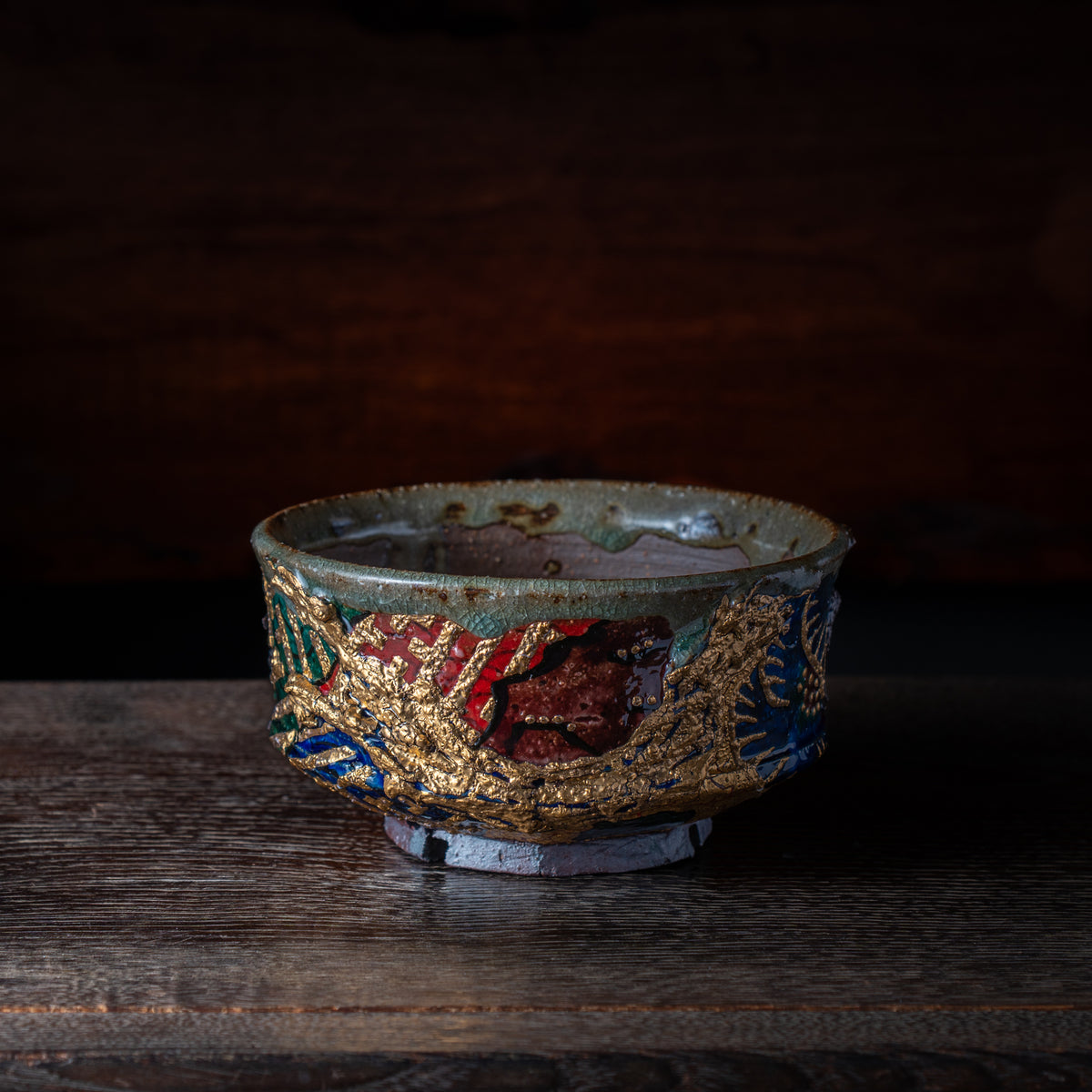 Gold Sayagata Flared Plant Pot