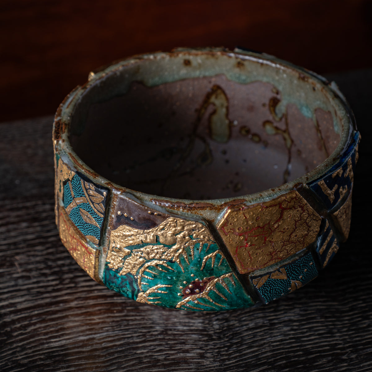 Gold Auspicious Motifs Paneled Plant Pot