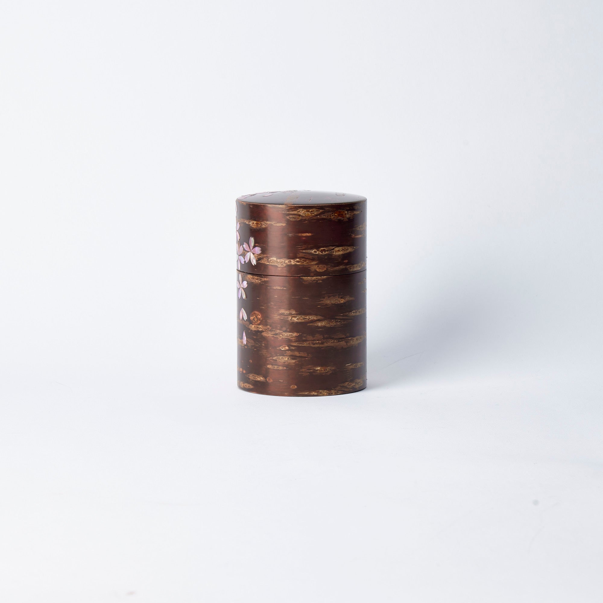 Recipiente para té Sakura Fubuki con incrustaciones de concha rosa