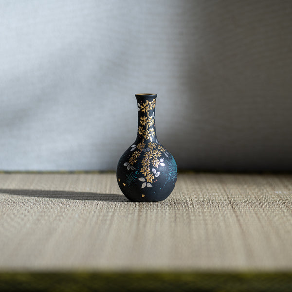 Nakada Kingyoku Morikin Sakura Aochibu Crane Neck Vase