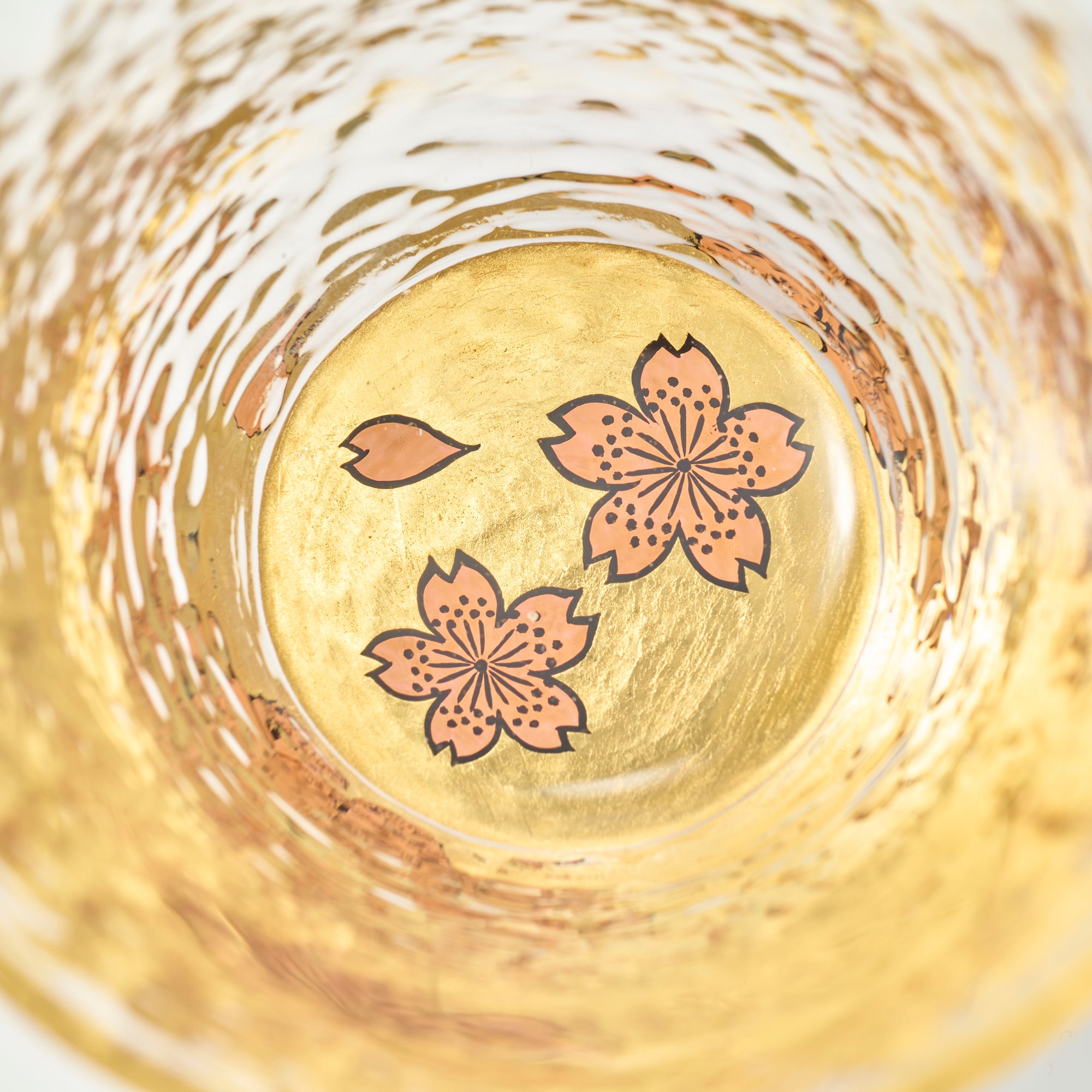 Taza de sake Sakura Maki-e Guinomi