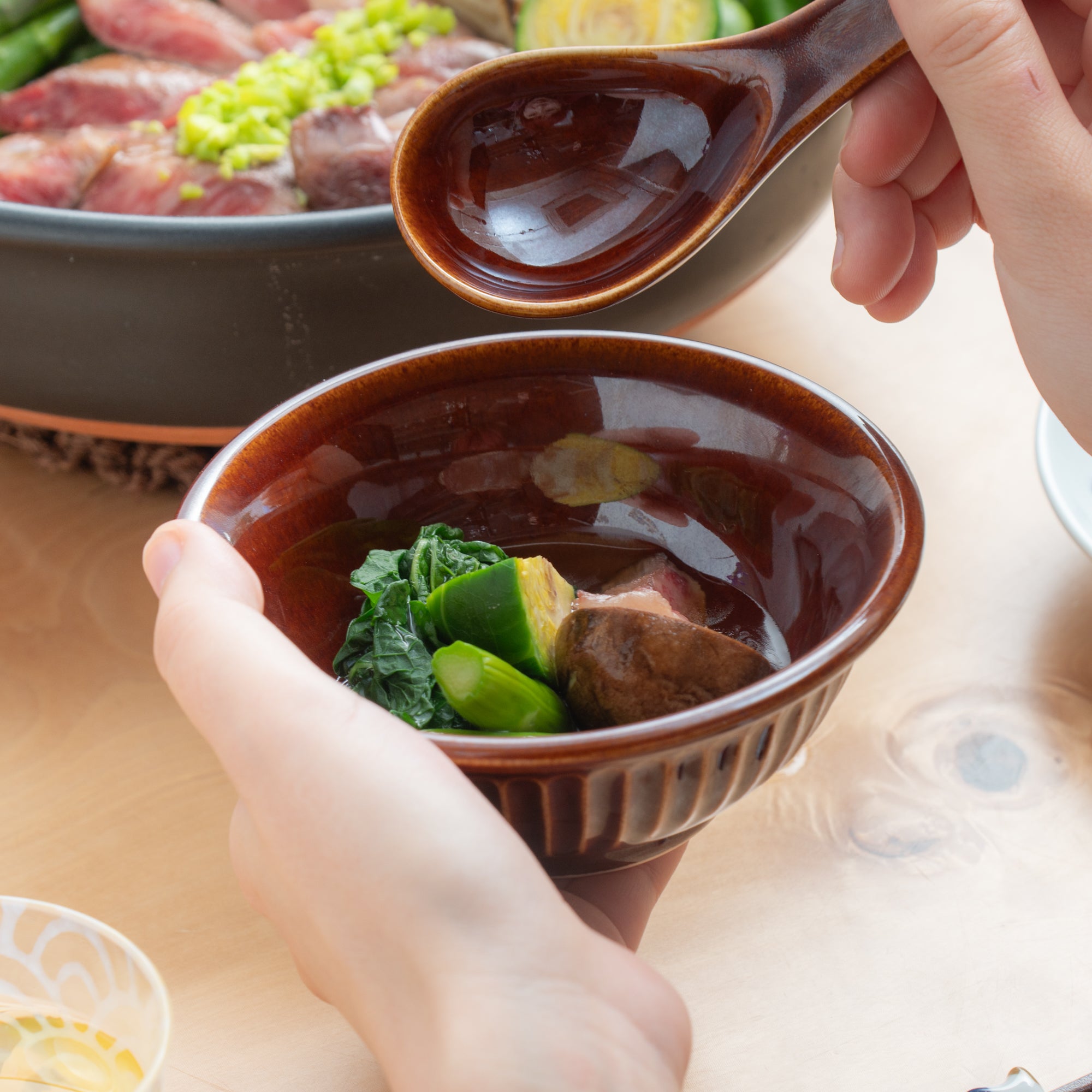 Kikka Chrysanthemum Medium Bowl