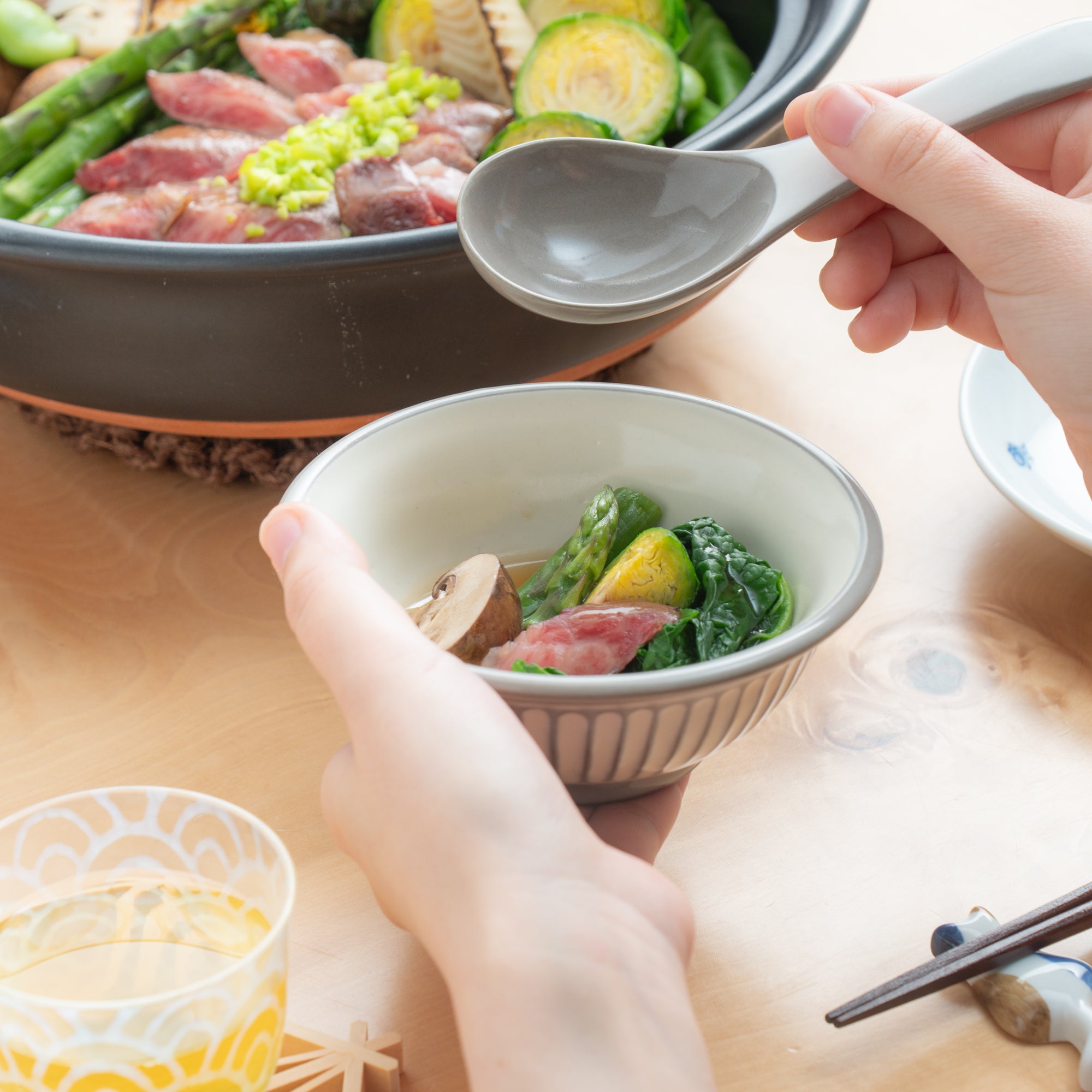 Kikka Chrysanthemum Medium Bowl