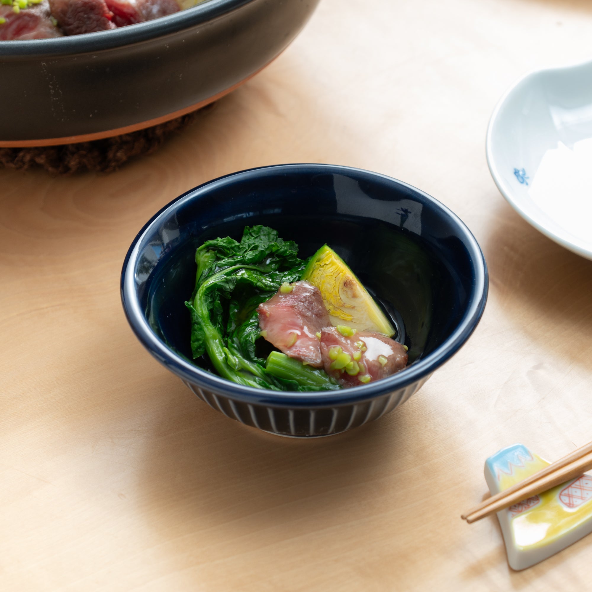 Kikka Chrysanthemum Medium Bowl