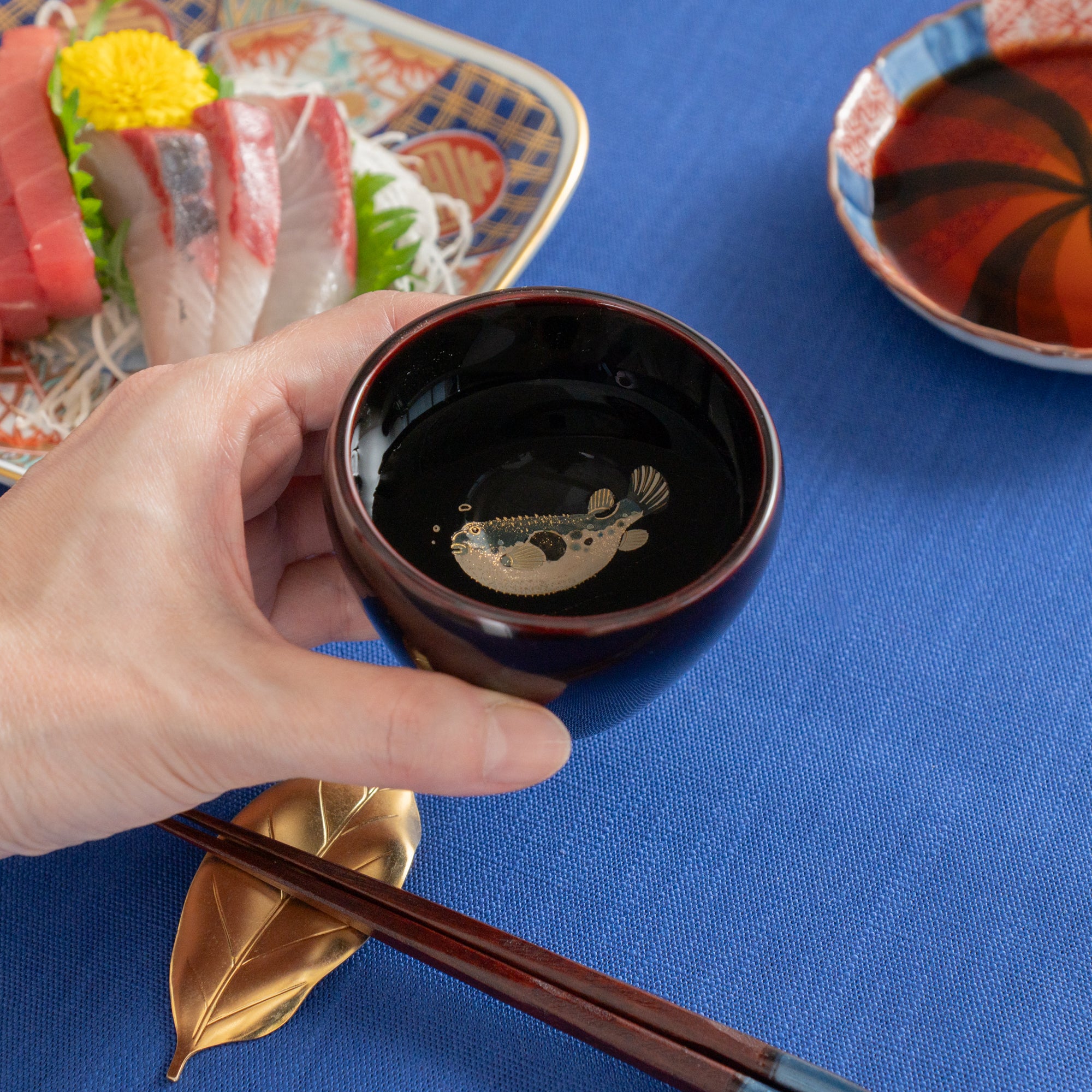 Swimming Pufferfish Guinomi Sake Cup