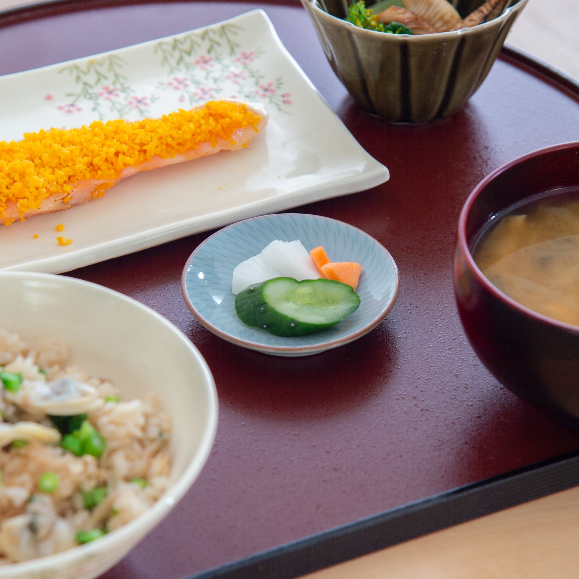 Musubi Mono Tranquil Sakura Dinnerware Set - MUSUBI KILN - Quality Japanese Tableware and Gift