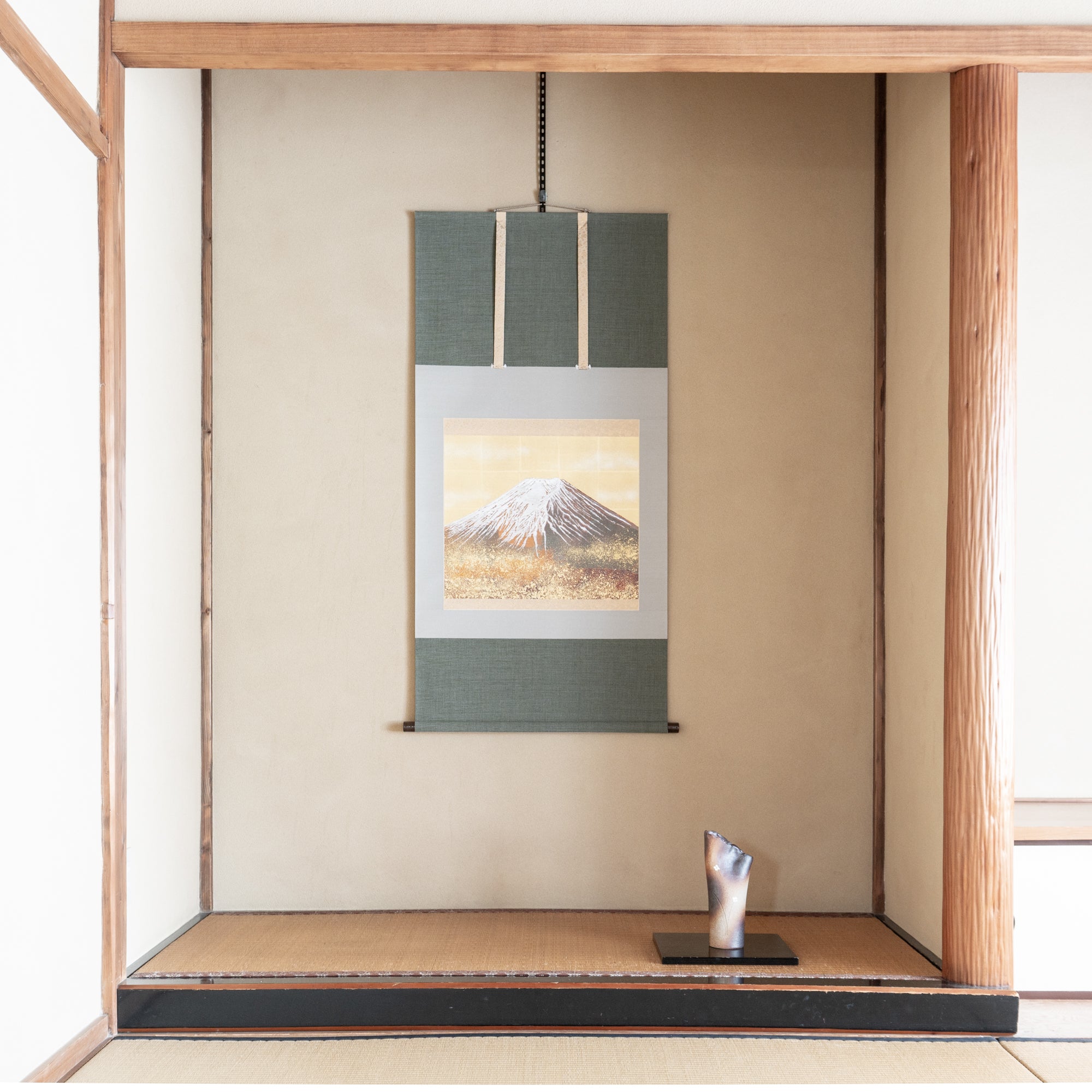 Auspicious Mount Fuji Kakejiku Hanging Scroll