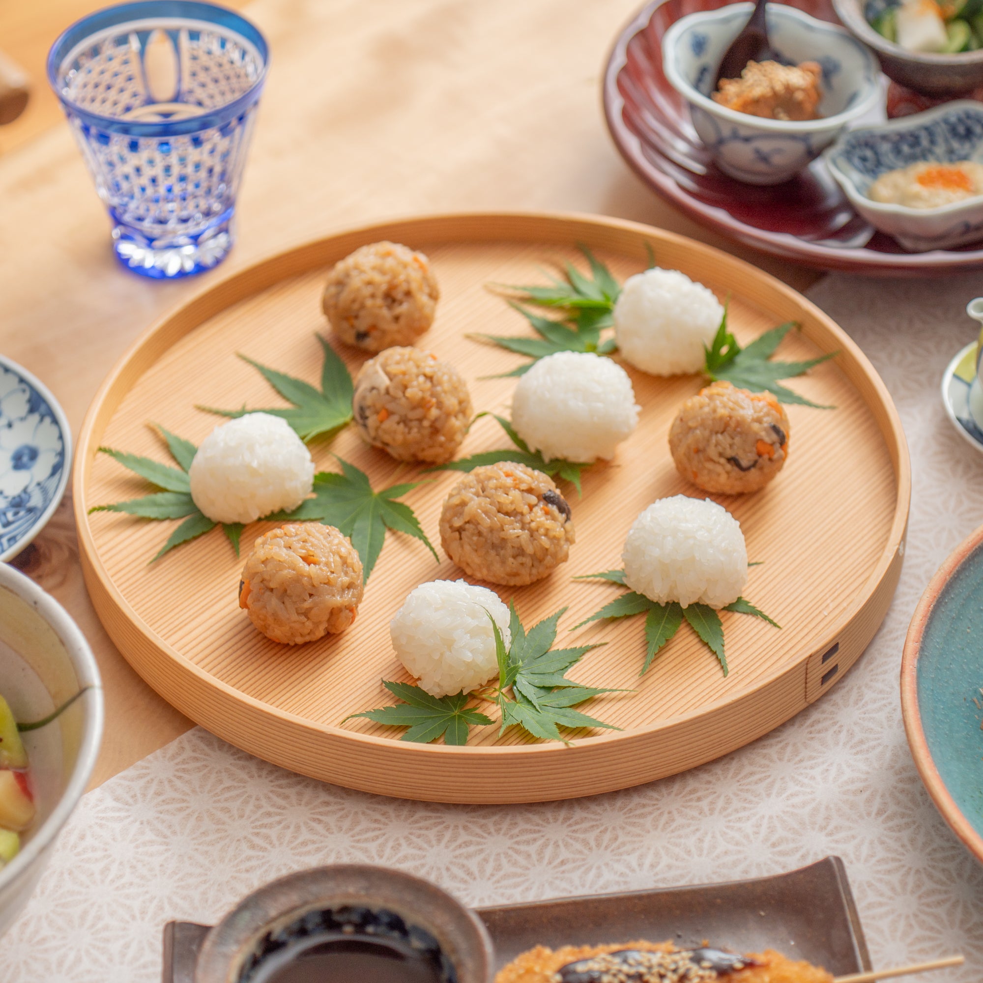 Wood‑grain Round Tray