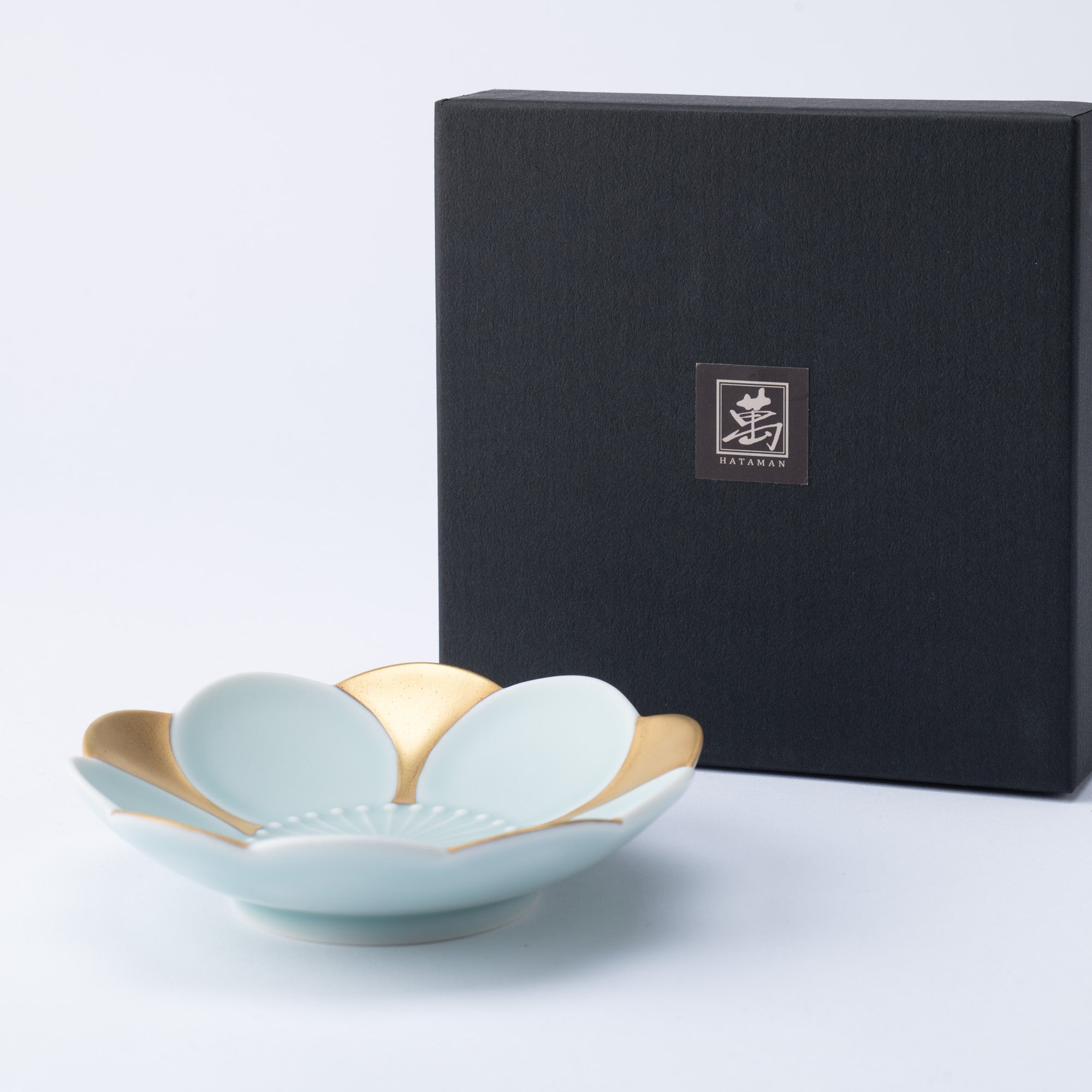 Moist Gold Plum Blossom Sauce Plate