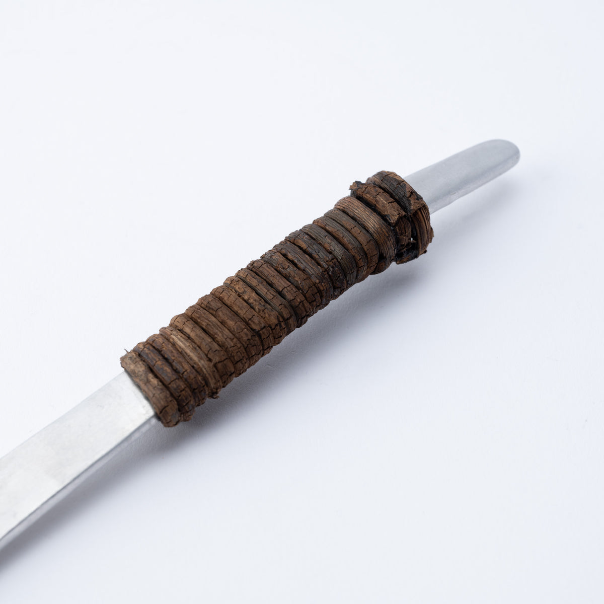 Cuchara para servir de aluminio martillado