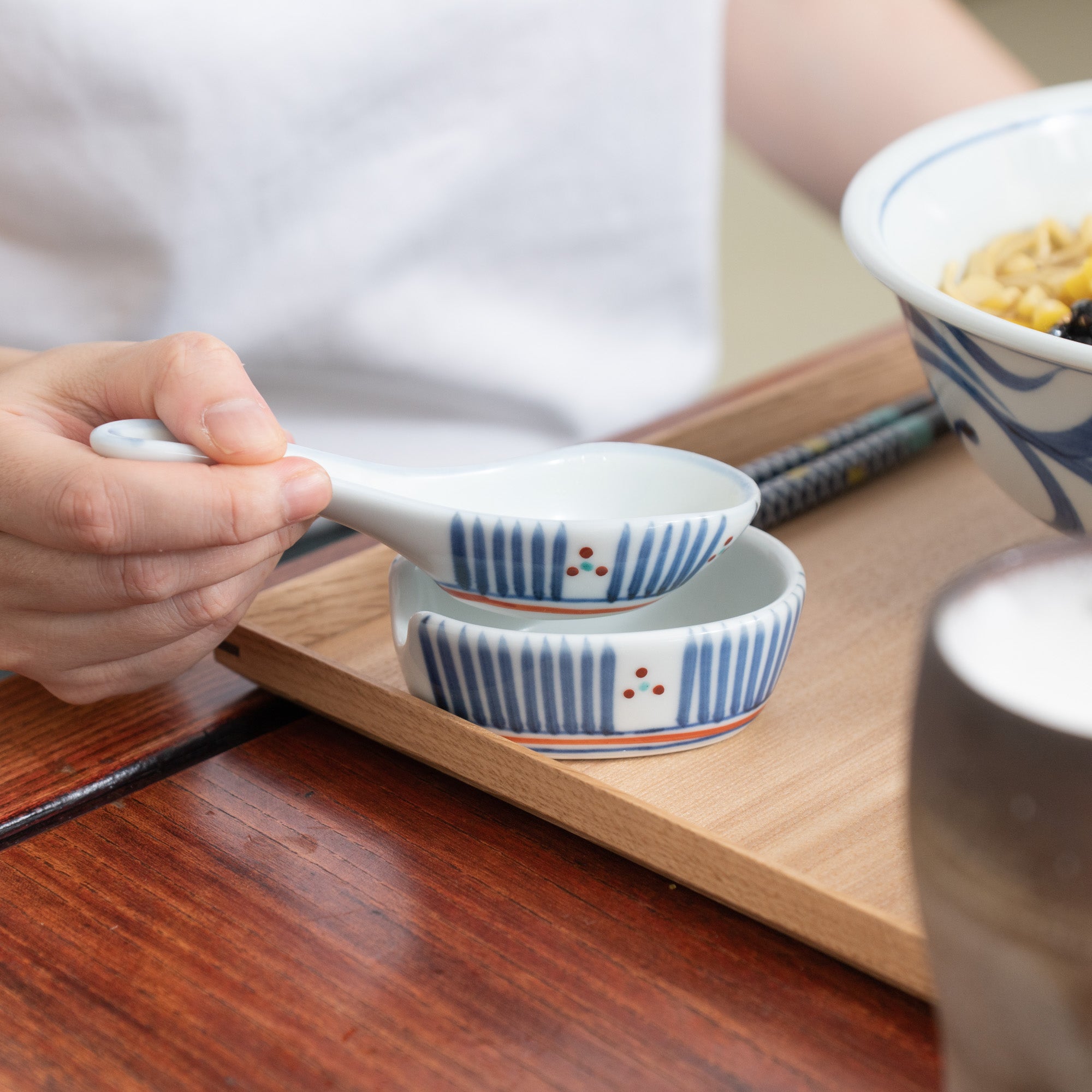 Traditional Patterned Ramen Spoon with Spoon Rest
