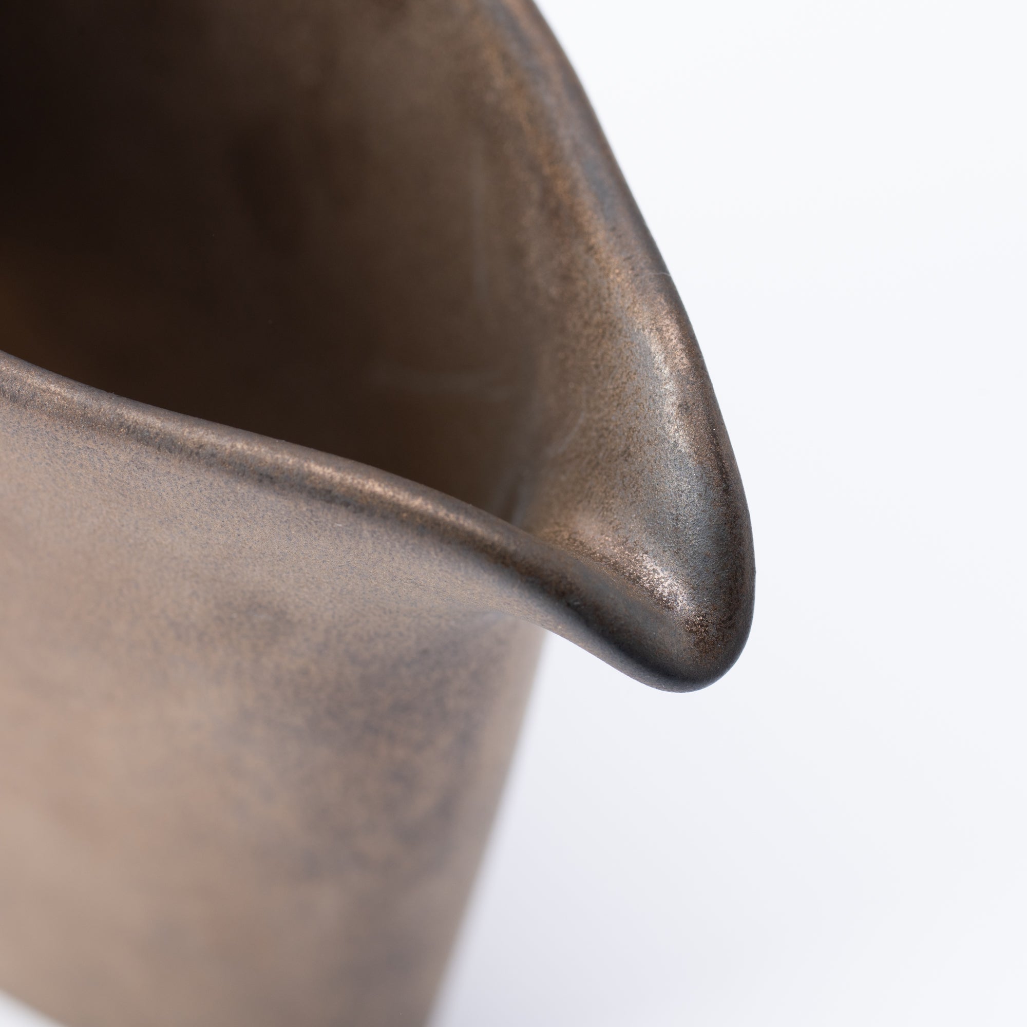 Soporte para salsa y utensilios con glaseado terroso