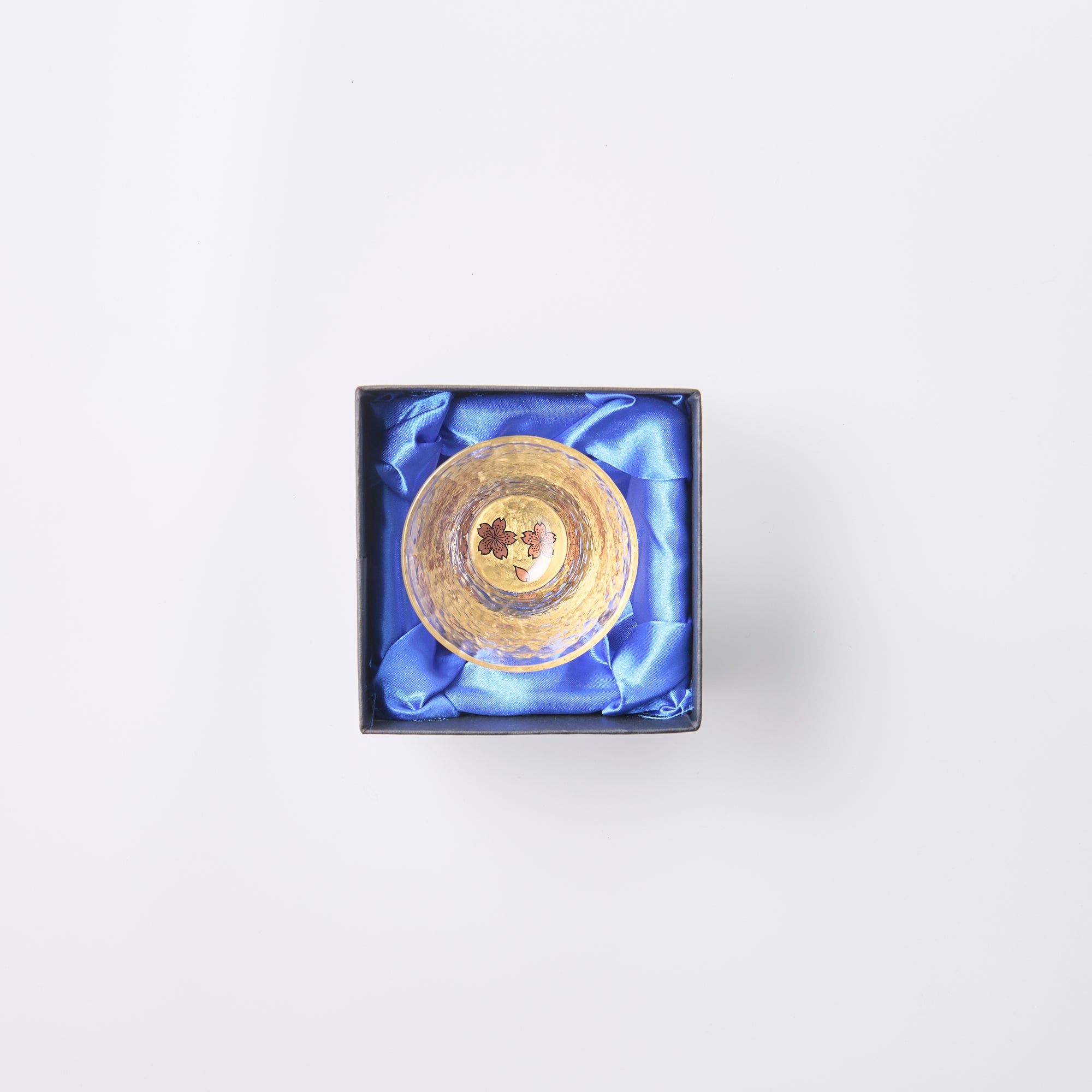 Taza de sake Sakura Maki-e Guinomi