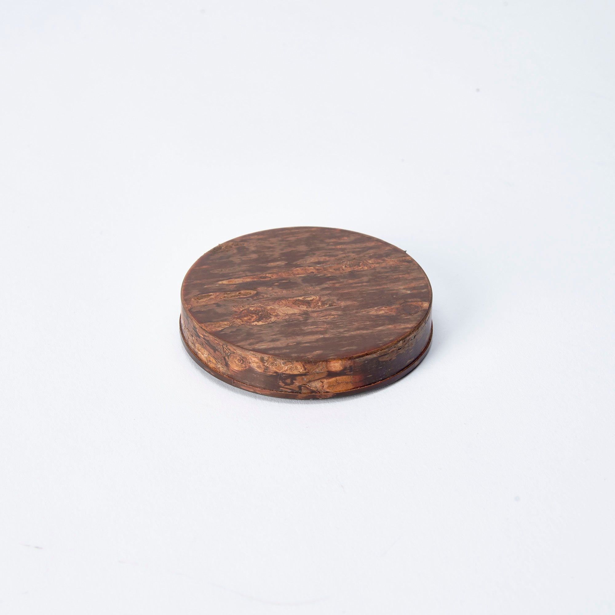 Recipiente para té Sakura Fubuki con incrustaciones de concha rosa