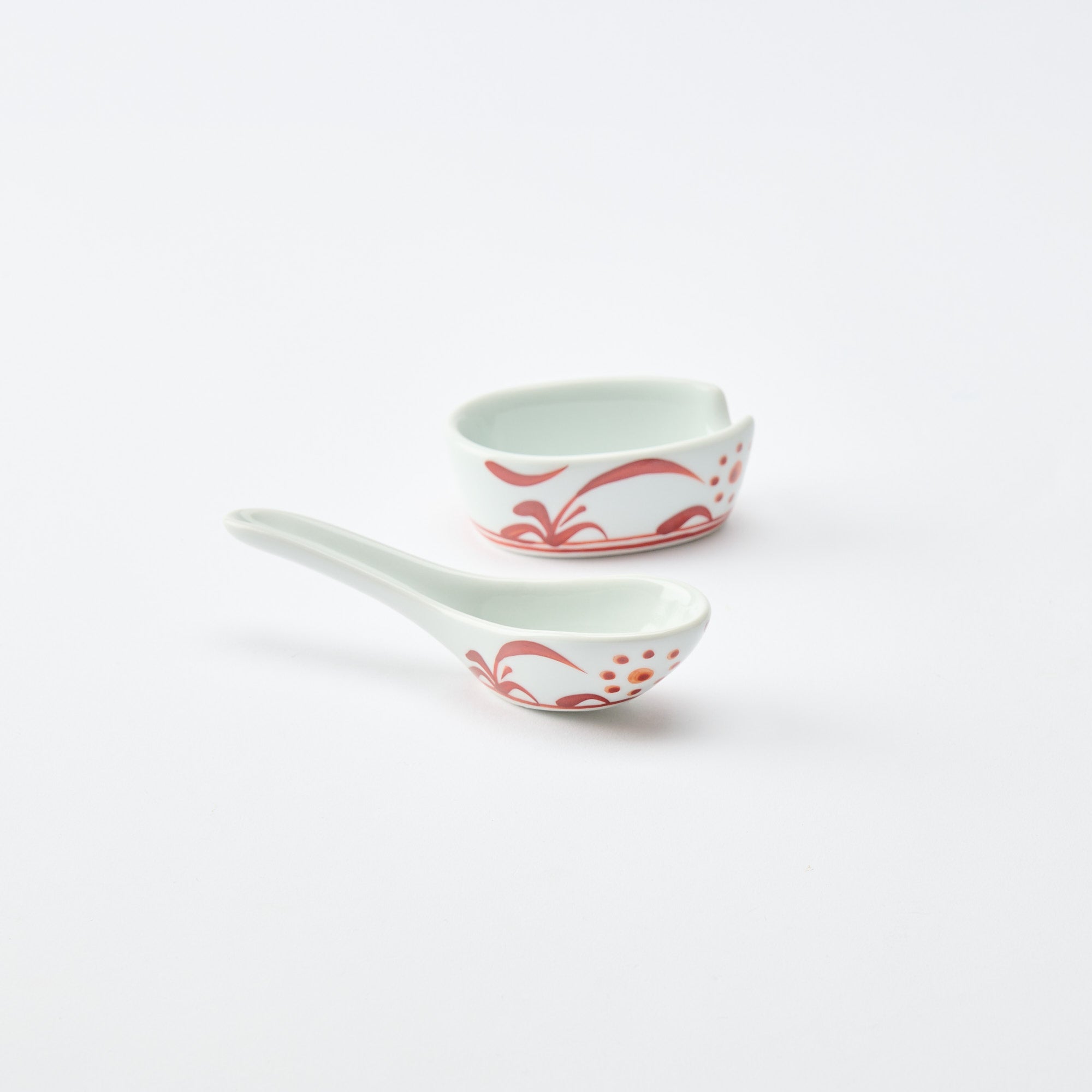 Traditional Patterned Ramen Spoon with Spoon Rest