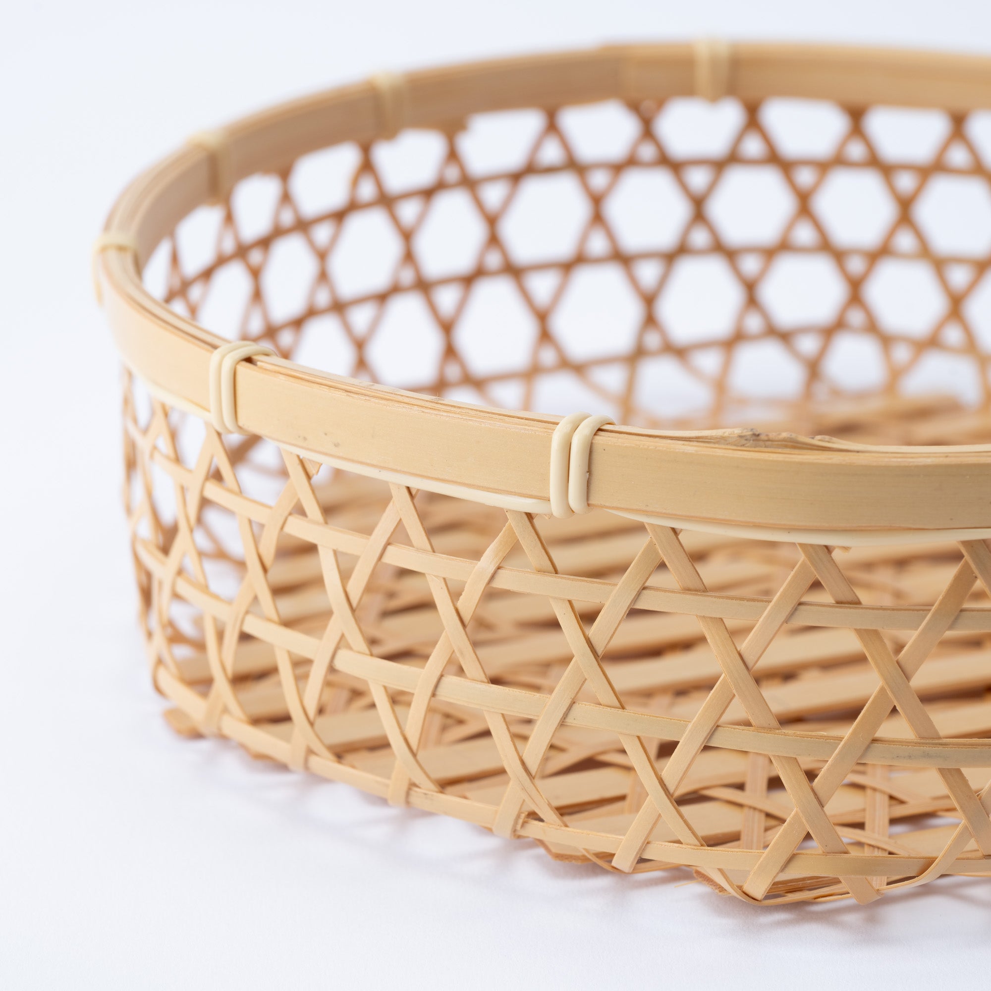 Hexagon Weave Bamboo Basket with Lid