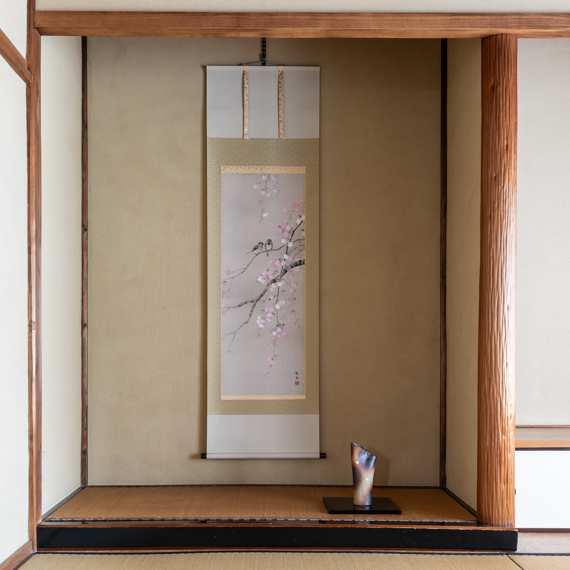 Cherry Blossoms and Sparrows Kakejiku Hanging Scroll