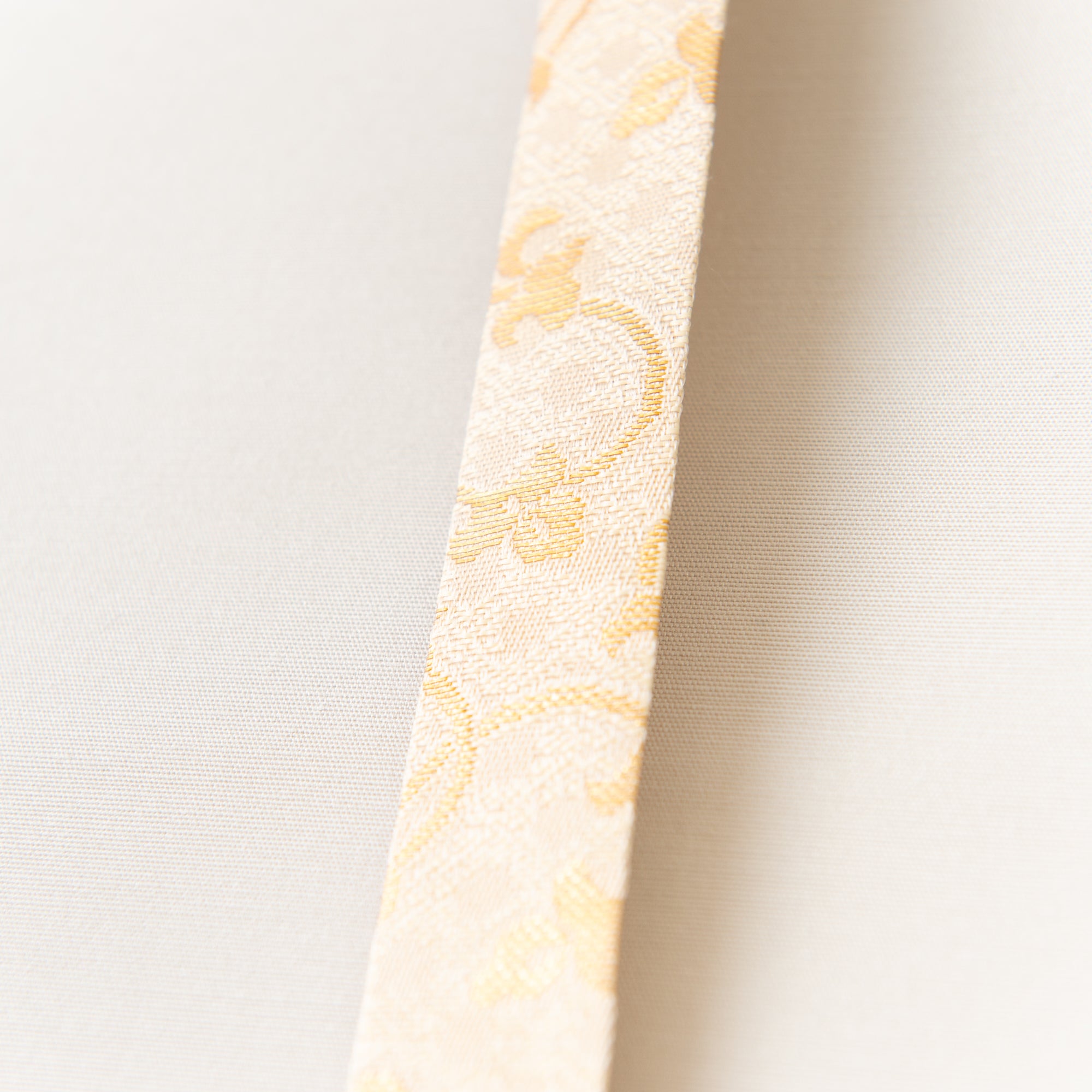 Cherry Blossoms and Sparrows Kakejiku Hanging Scroll