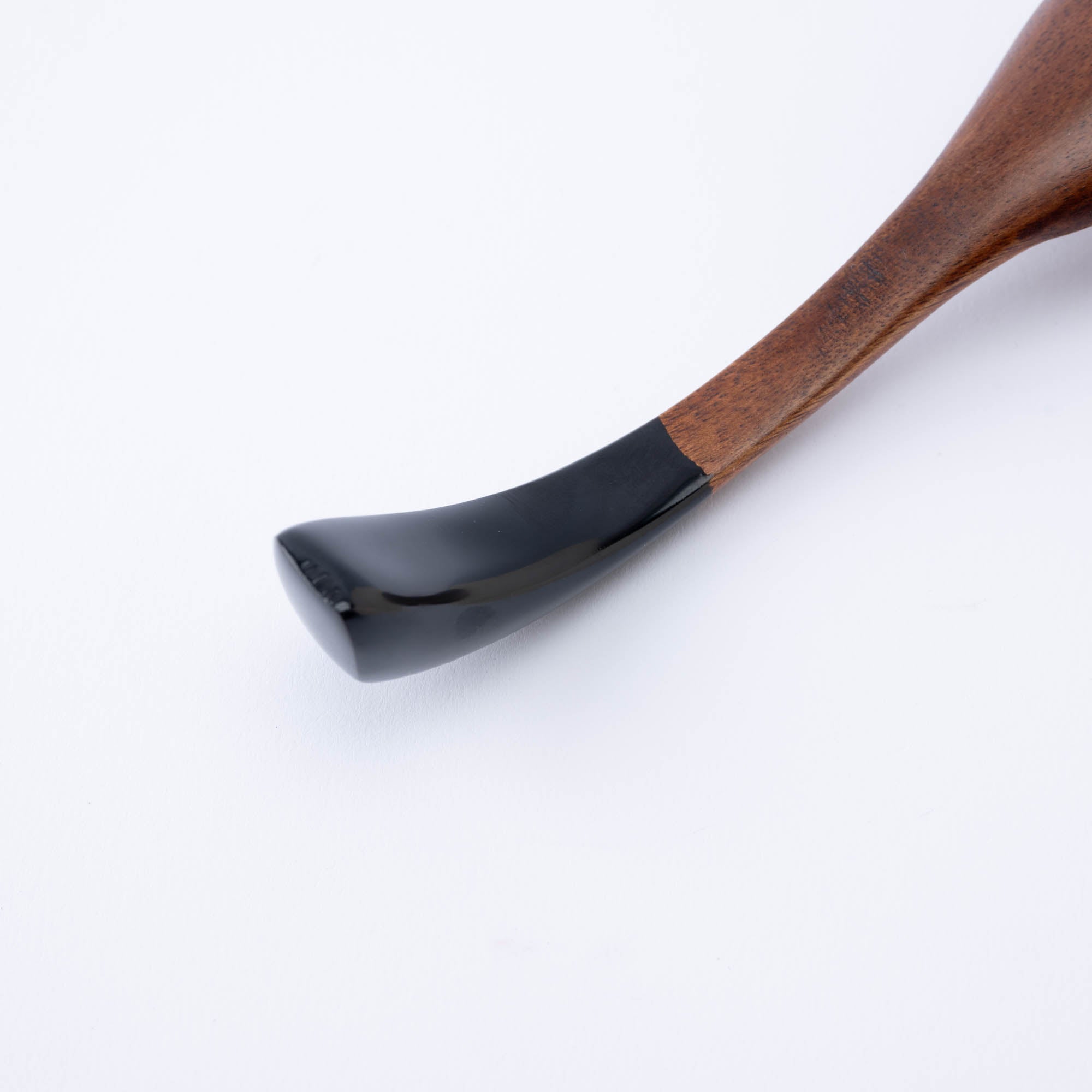 Curved Lacquered-Handle Ramen Spoon