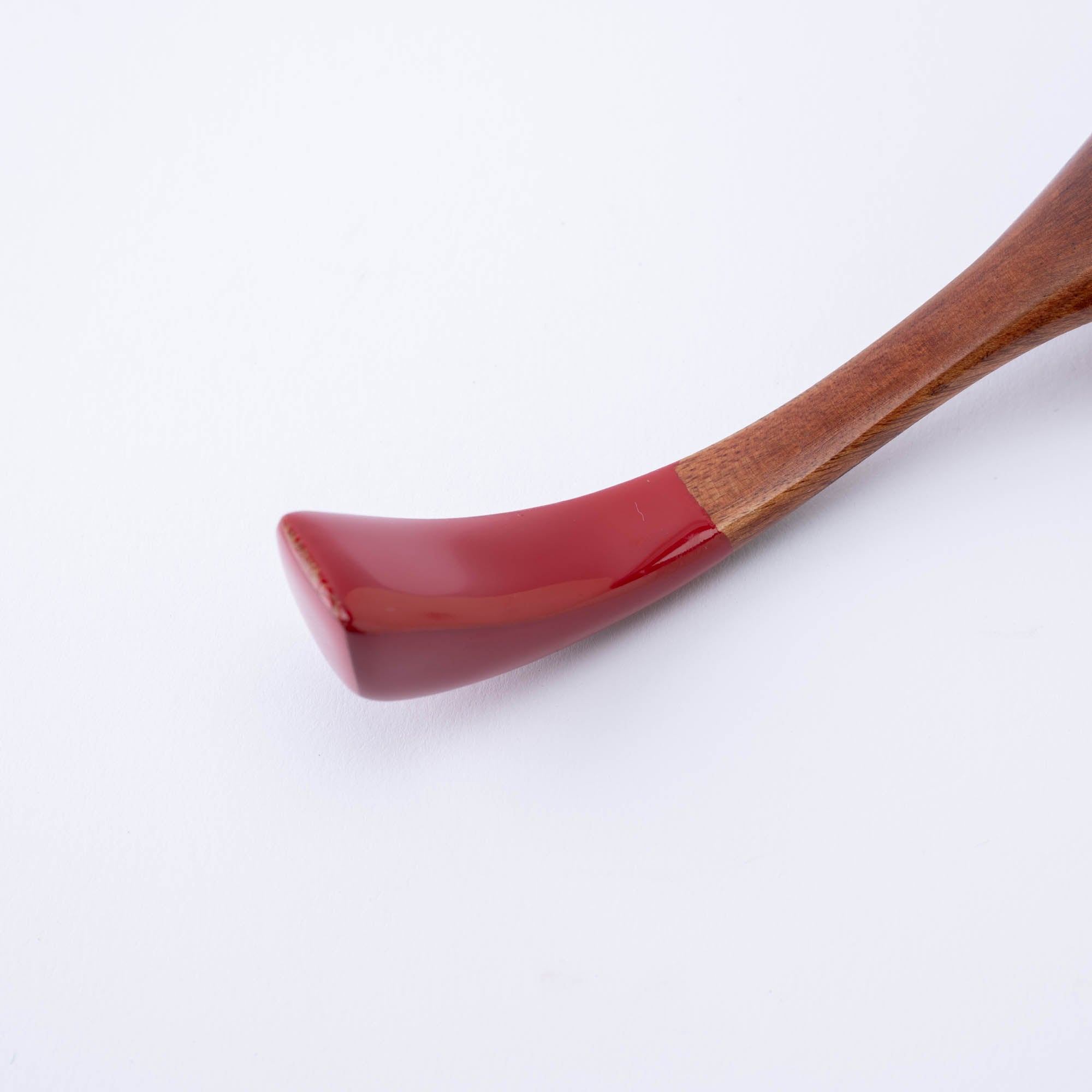 Curved Lacquered-Handle Ramen Spoon