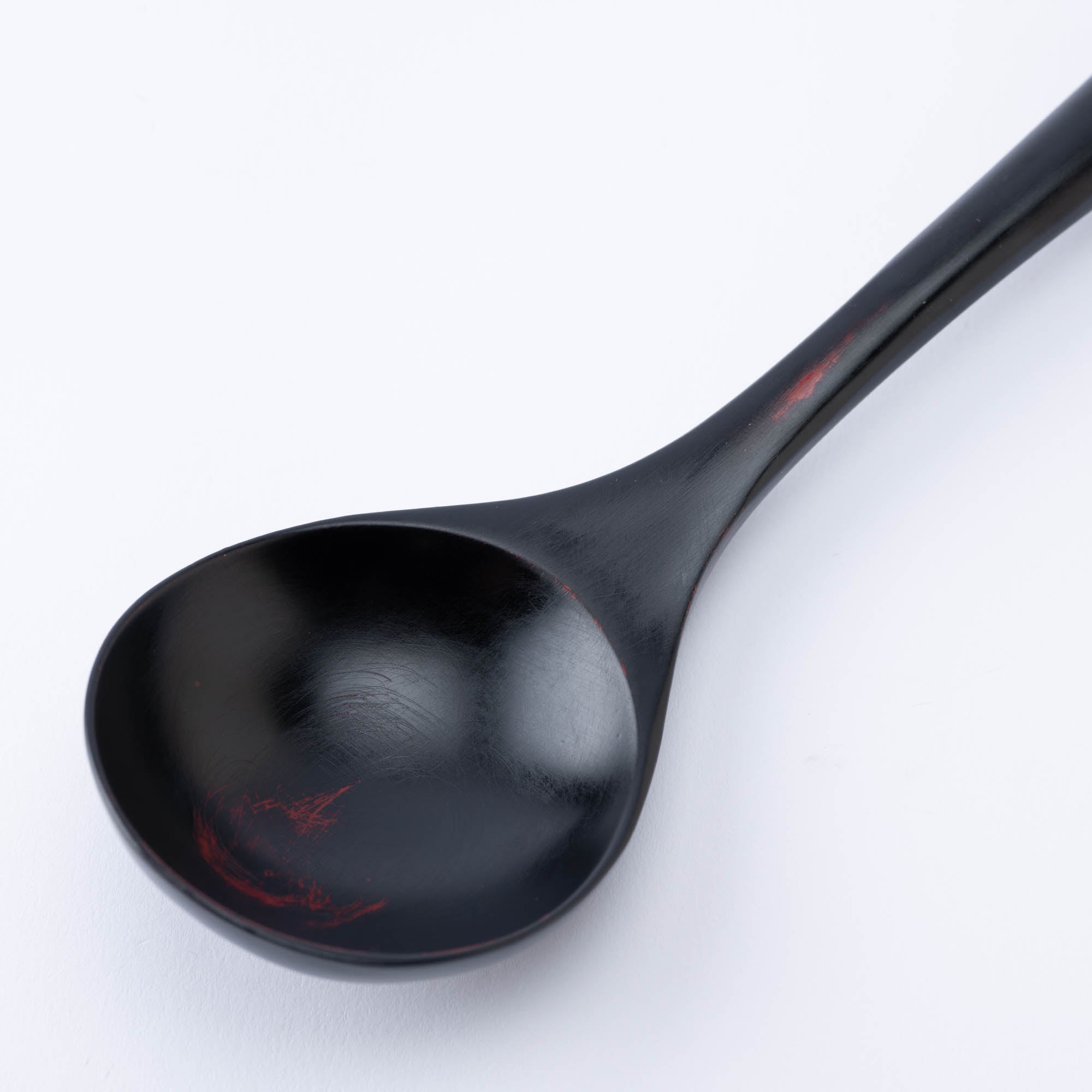 Round Lacquered Ramen Spoon