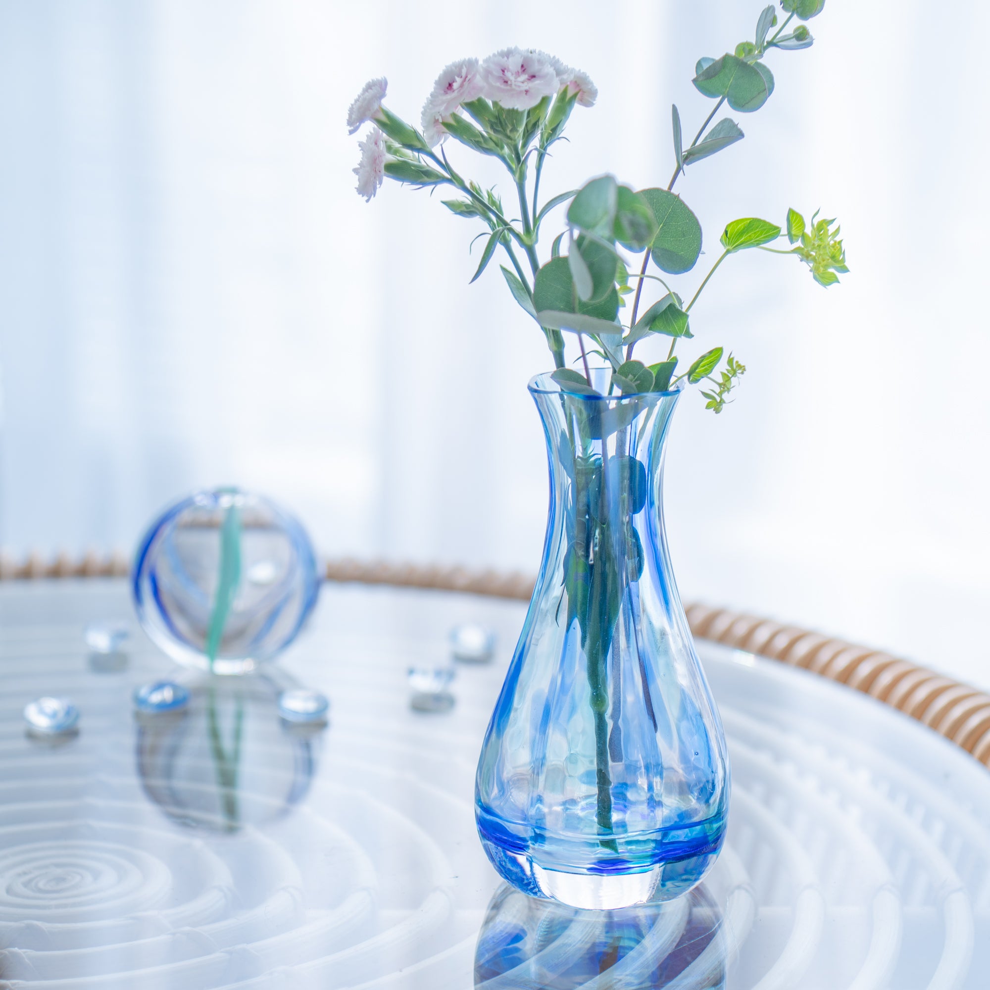 Blooming Light Flower Vase
