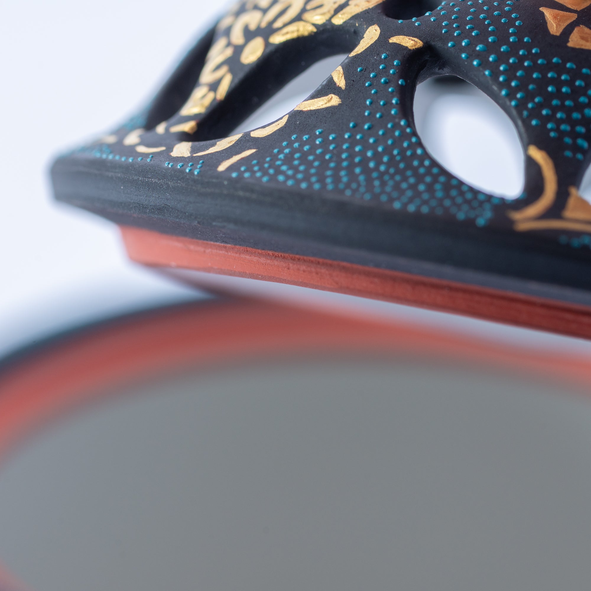 Morikin Floral Arabesque Aochibu Incense Burner