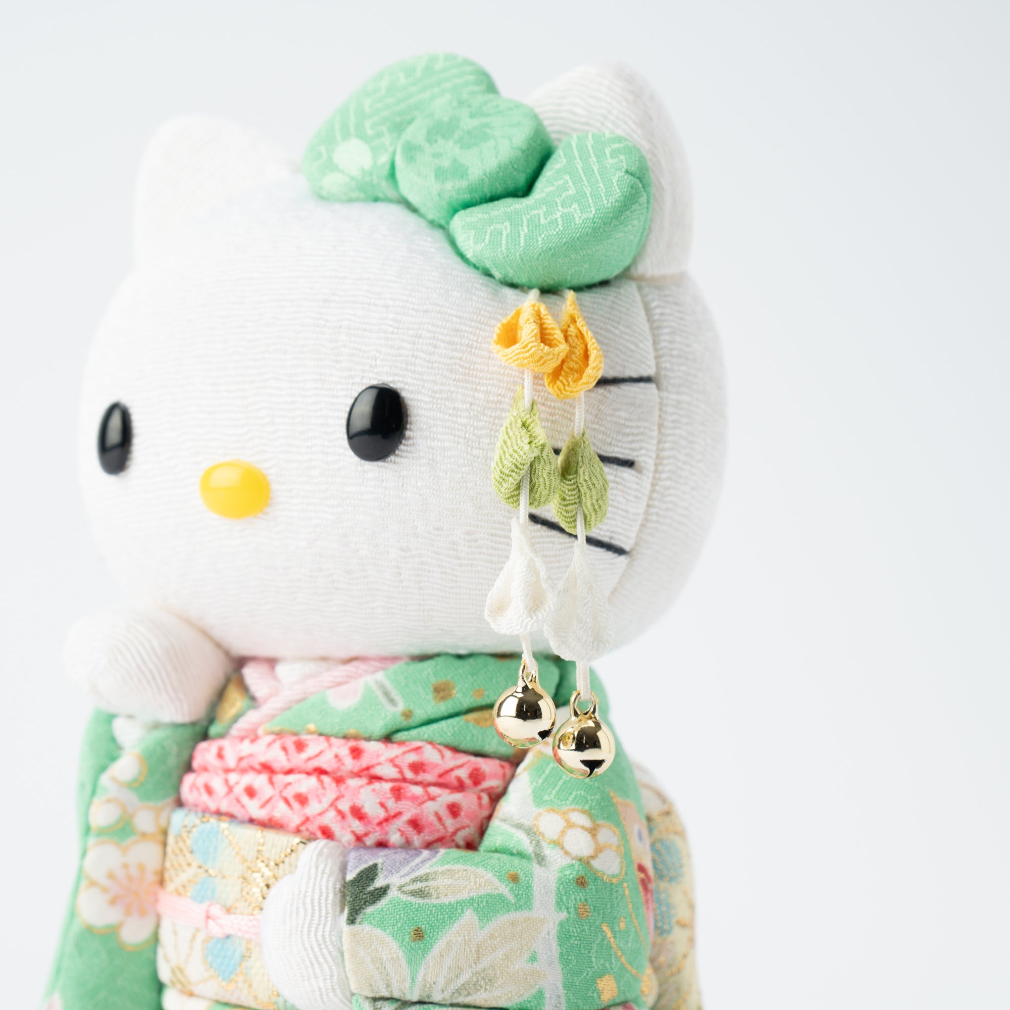 Grün Hello Kitty Glückskatze im Maiko-Stil
