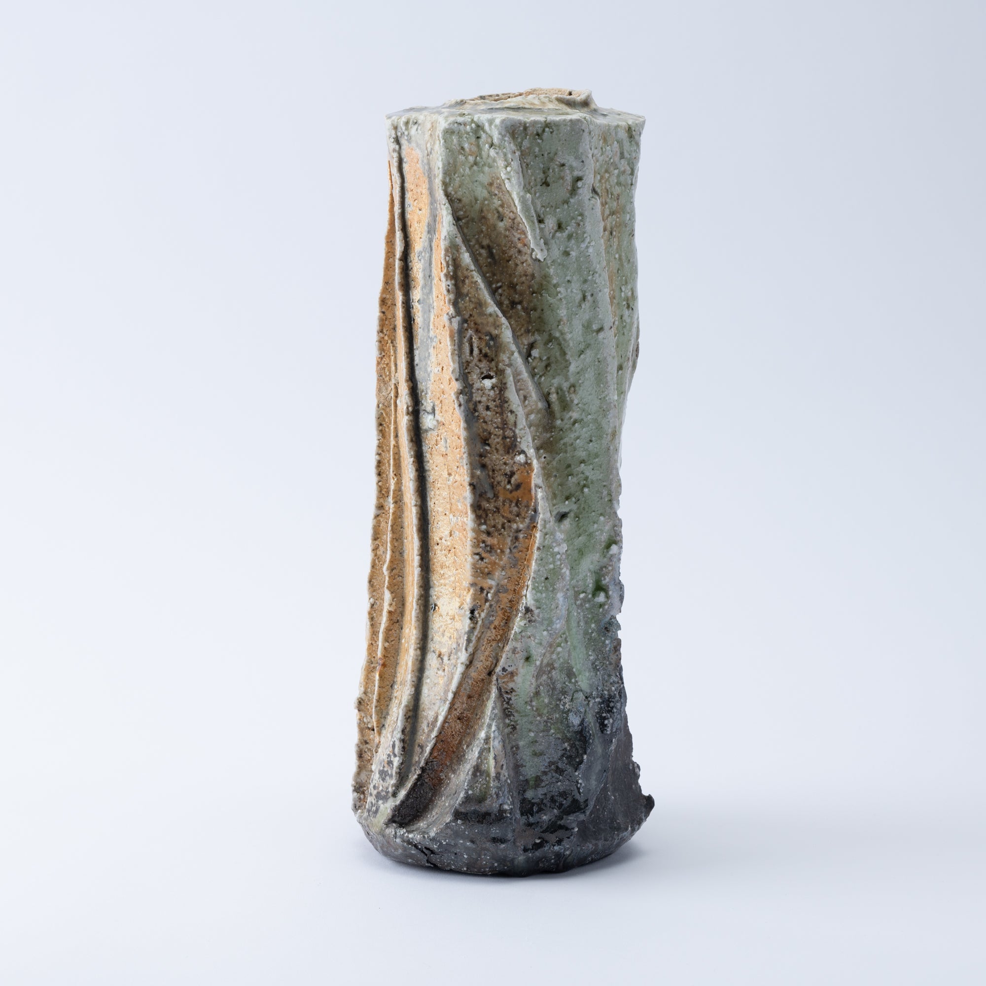 Iga Faceted Gloss Japanese Flower Vase