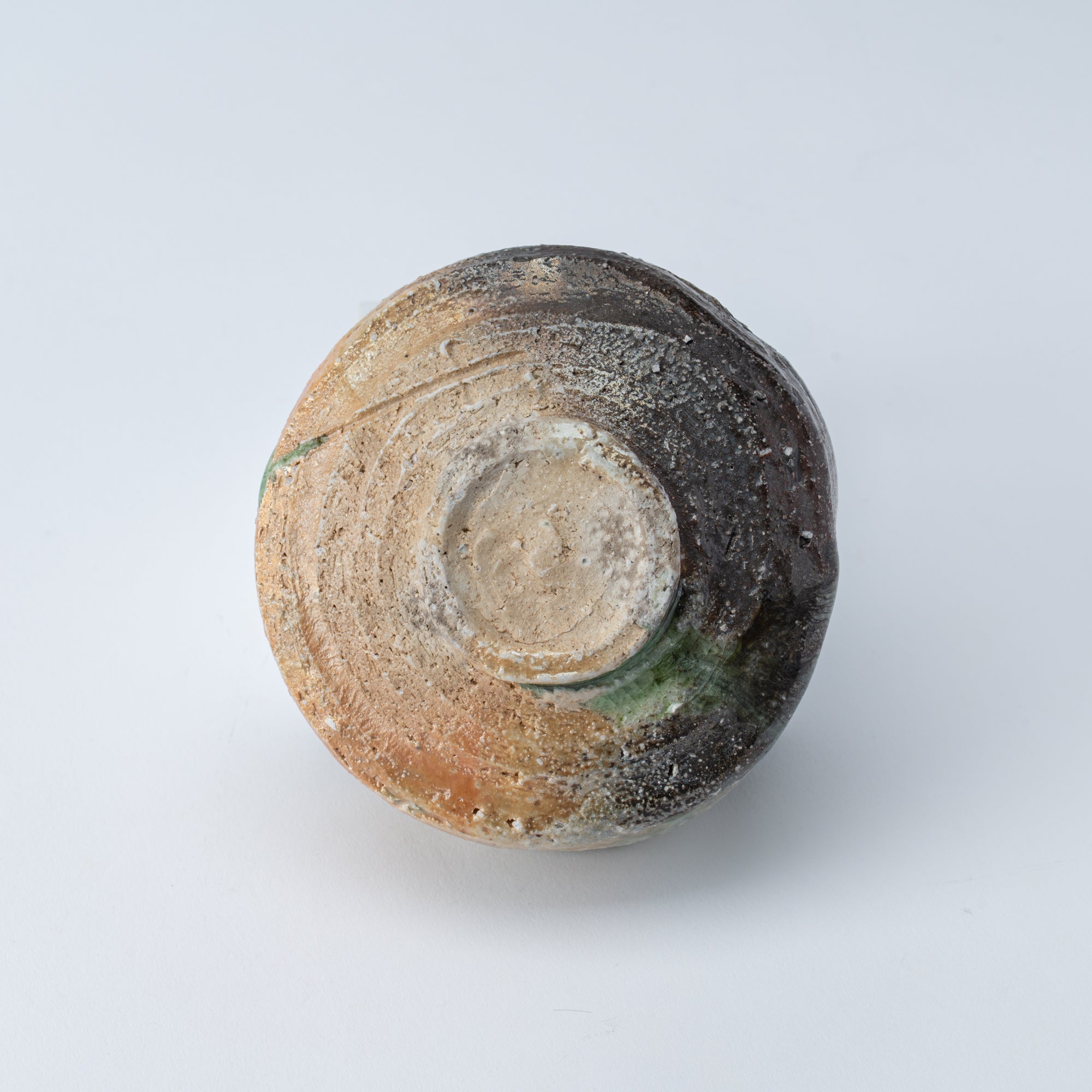 Iga Matcha-Schale mit variablem Glanz