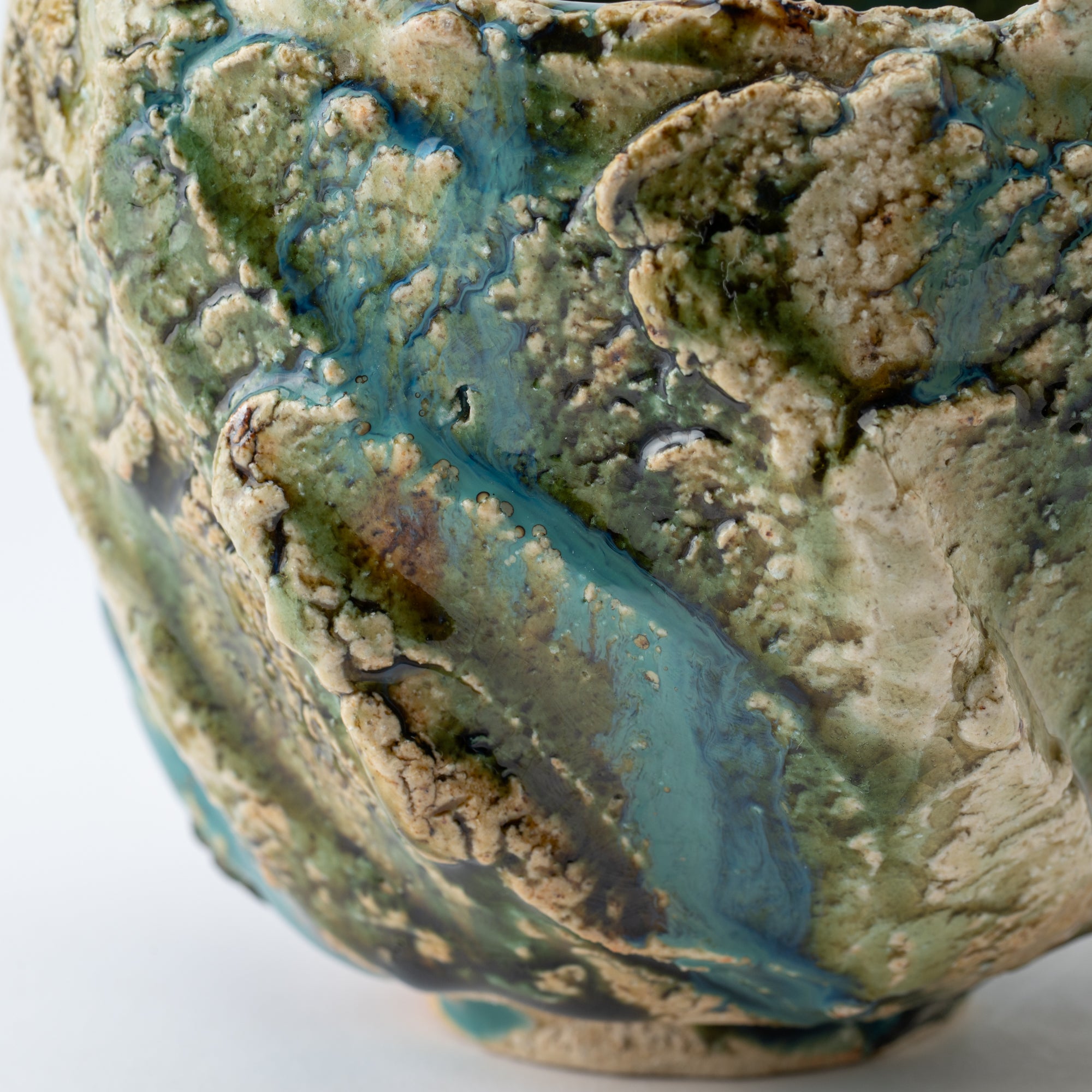 Oribe Earthen Wave Matcha Bowl