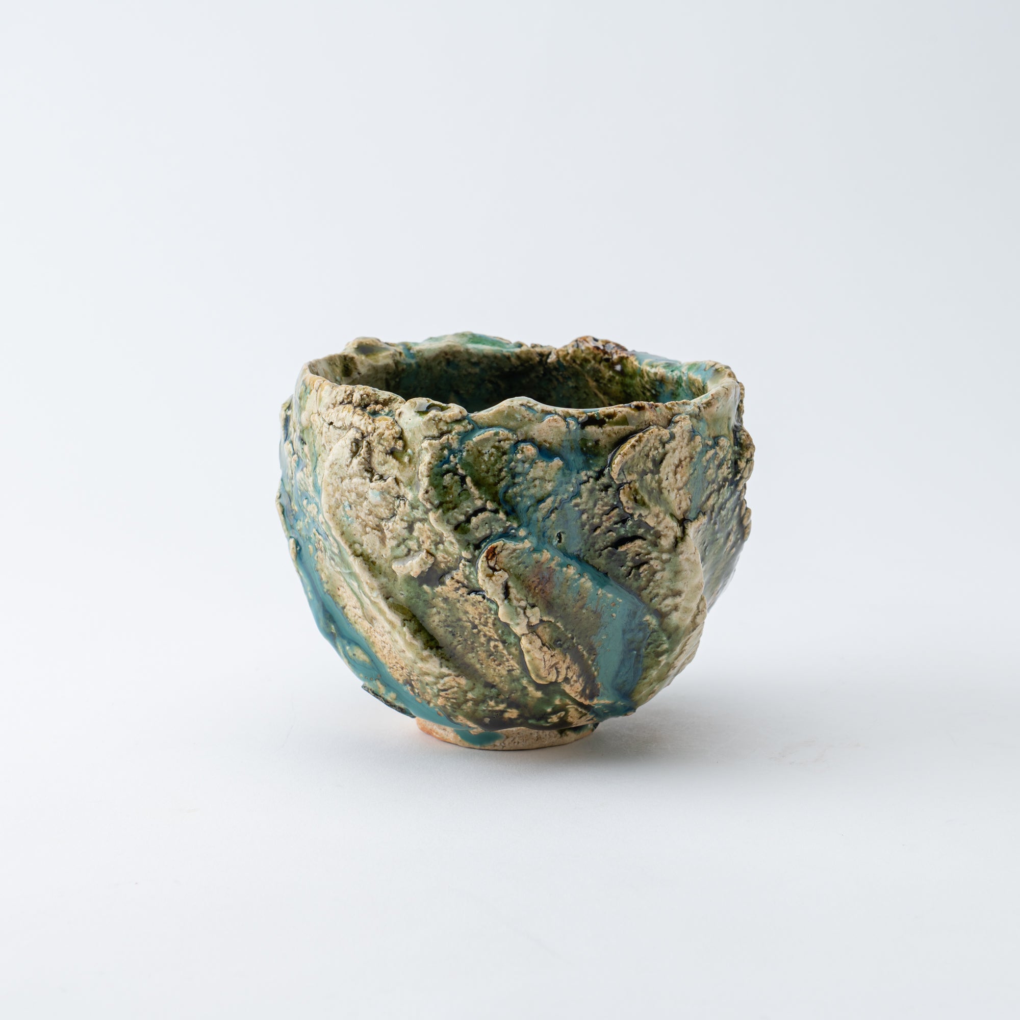 Oribe Earthen Wave Matcha Bowl