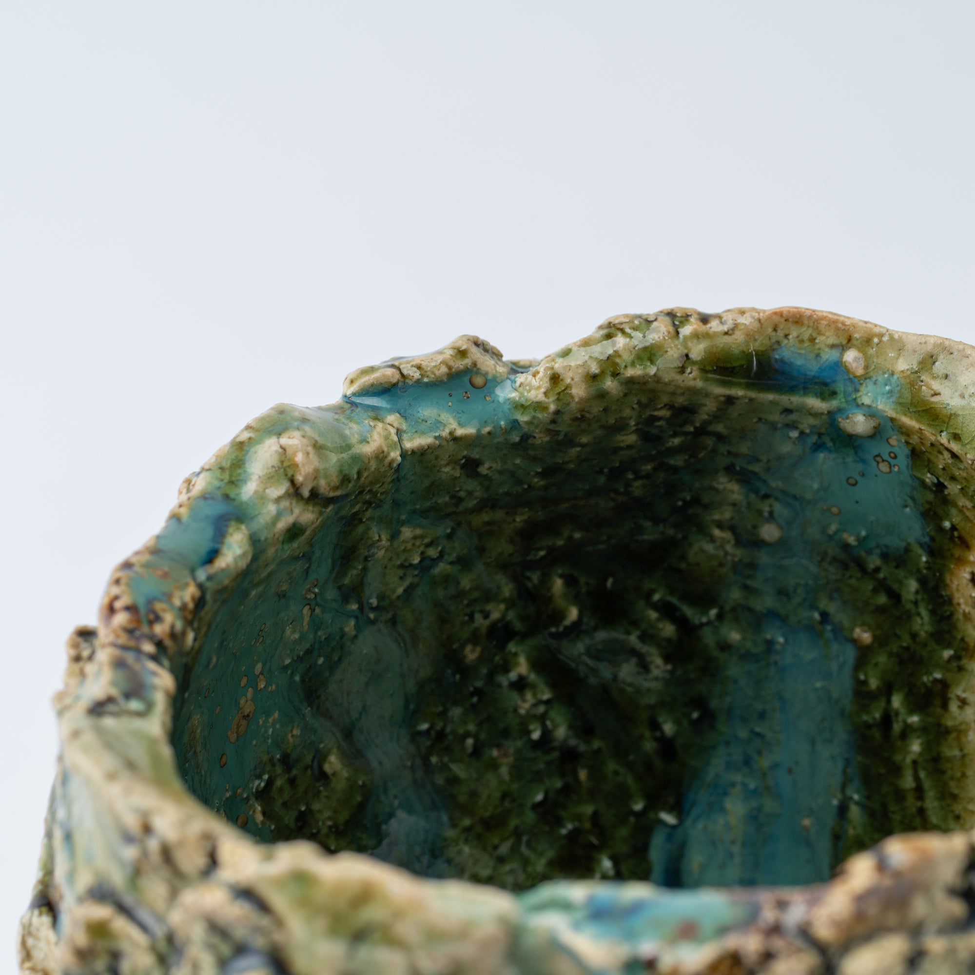 Oribe Earthen Wave Matcha Bowl