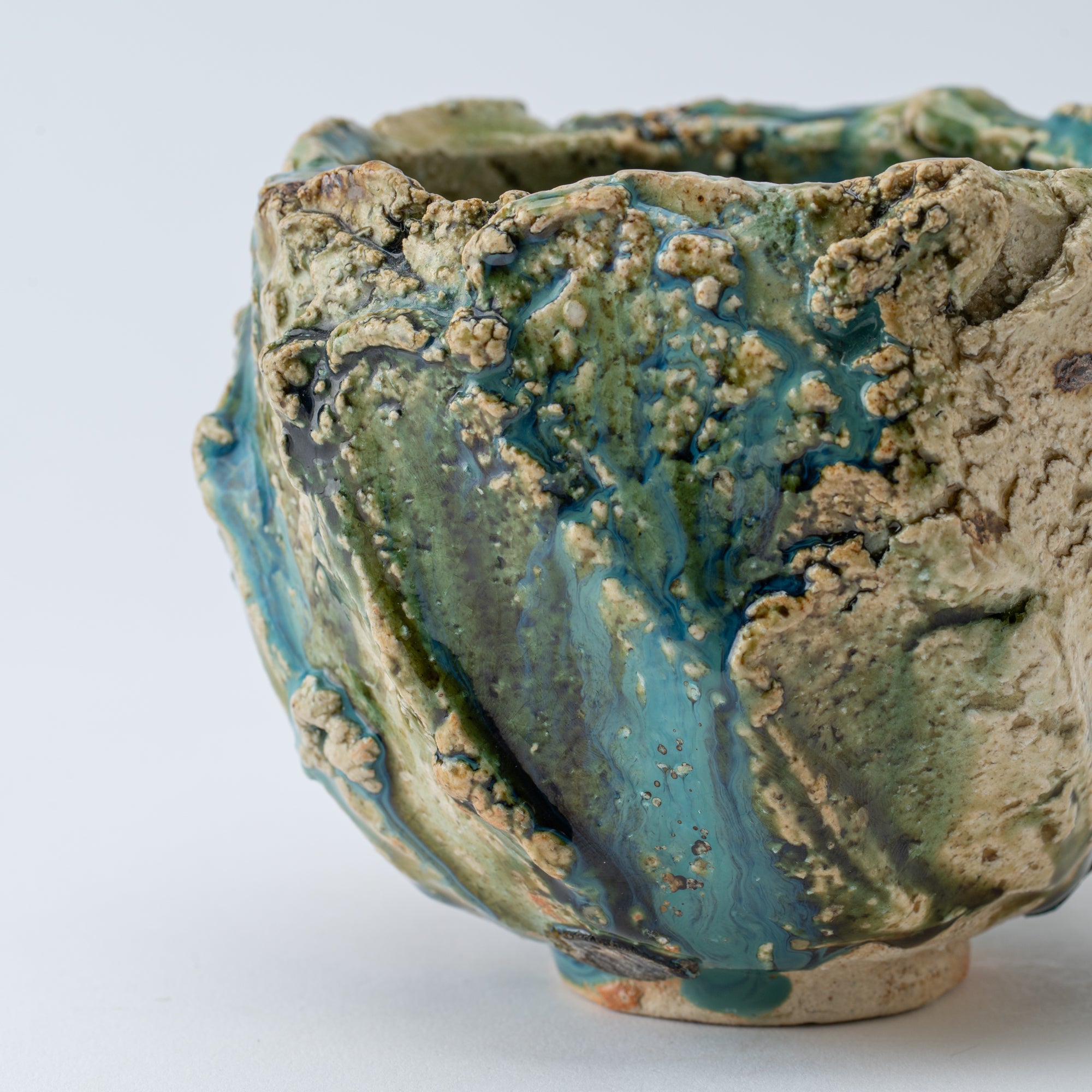Oribe Earthen Wave Matcha Bowl