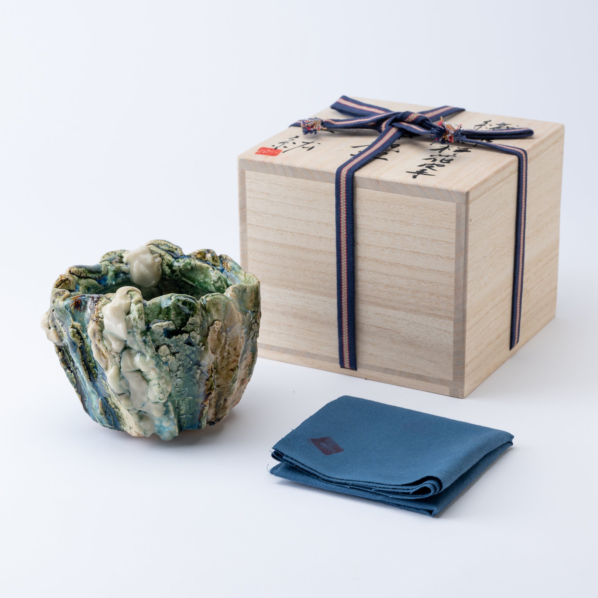 Oribe Pearled Bloom Matcha Bowl